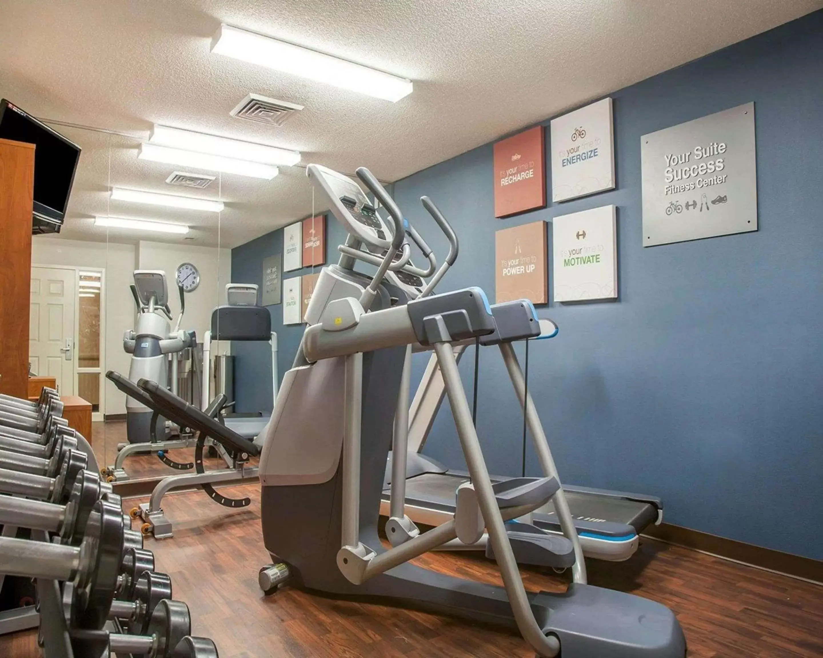 Fitness centre/facilities, Fitness Center/Facilities in Comfort Suites West Warwick - Providence