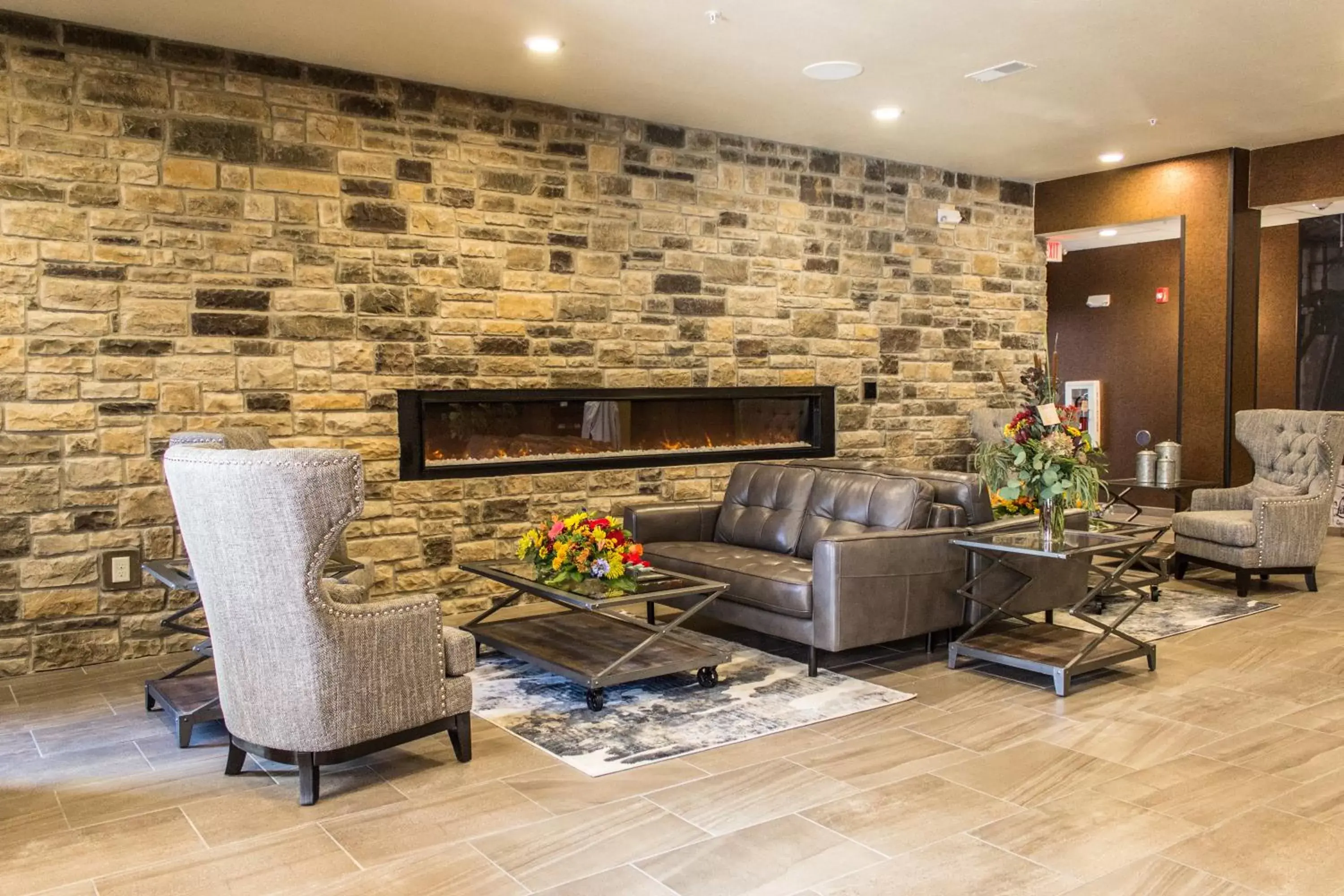 Lobby or reception, Lobby/Reception in Cobblestone Hotel & Suites - Stevens Point