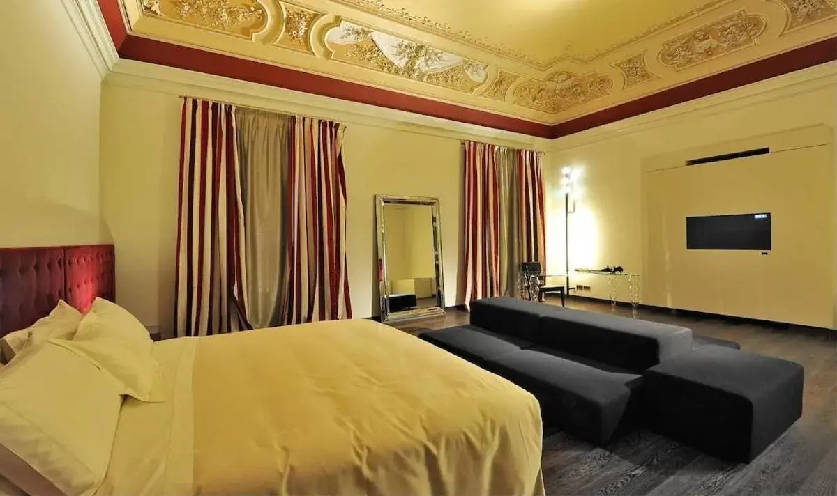 Bedroom in Hotel Romano House
