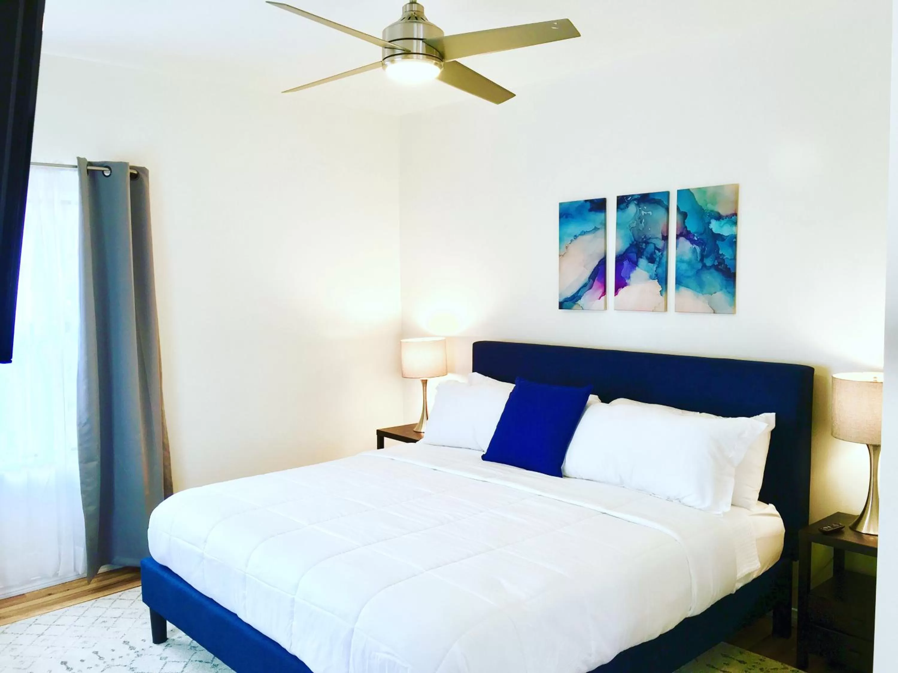 Bedroom, Bed in Hotel Royal