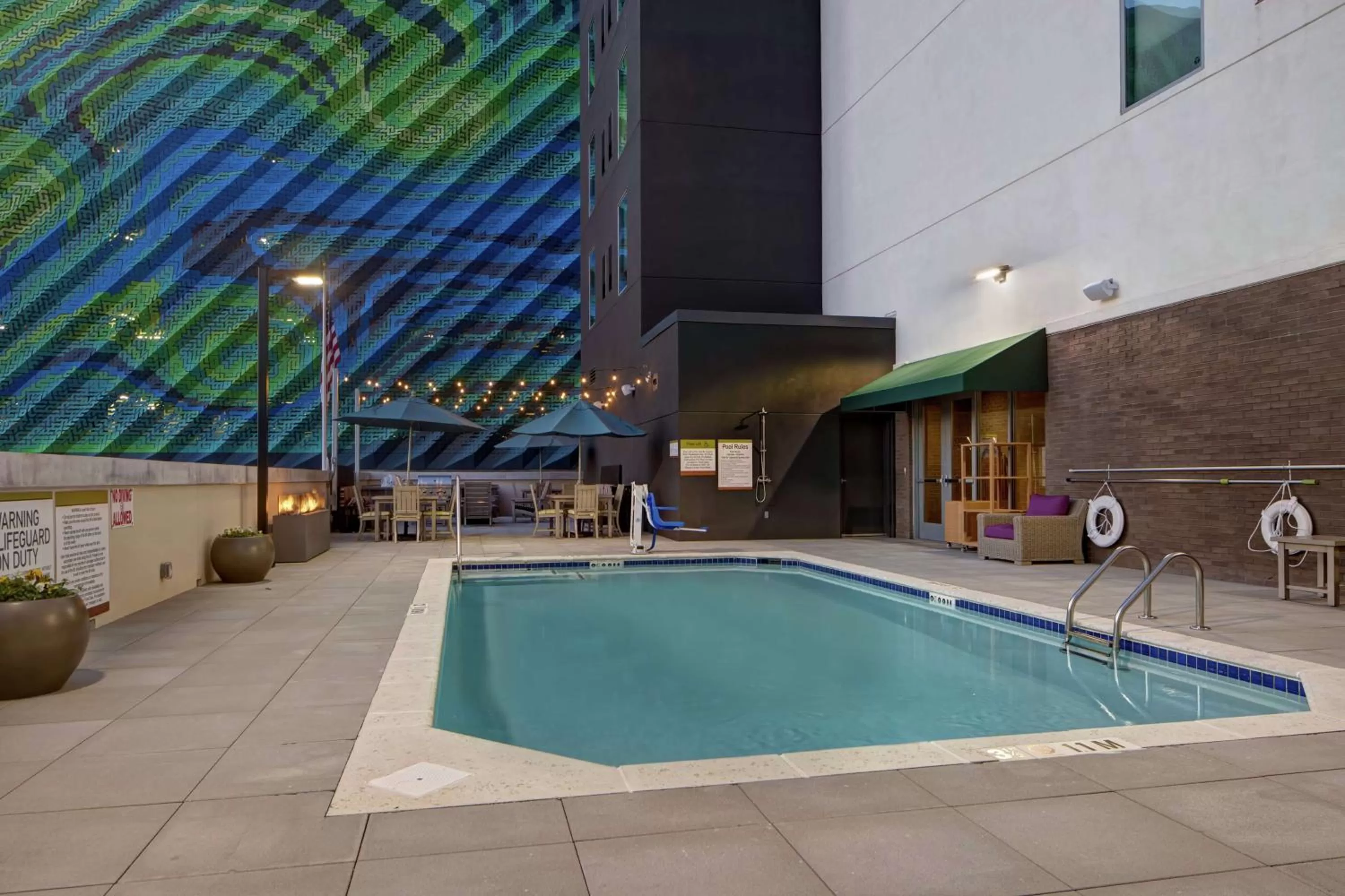 Pool view in Home2 Suites By Hilton Charlotte Uptown