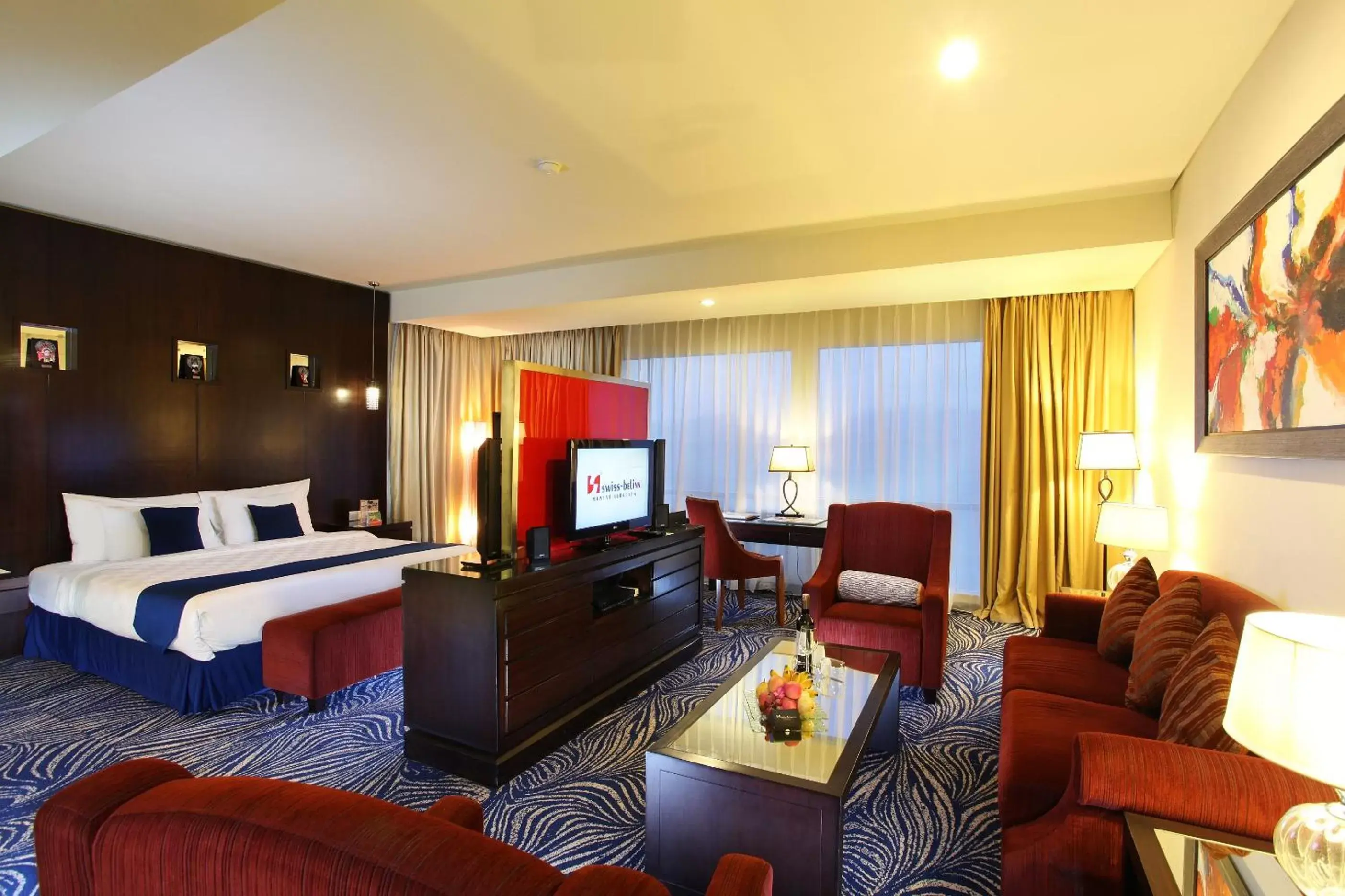 Bedroom, Seating Area in Swiss-Belhotel Silae Palu