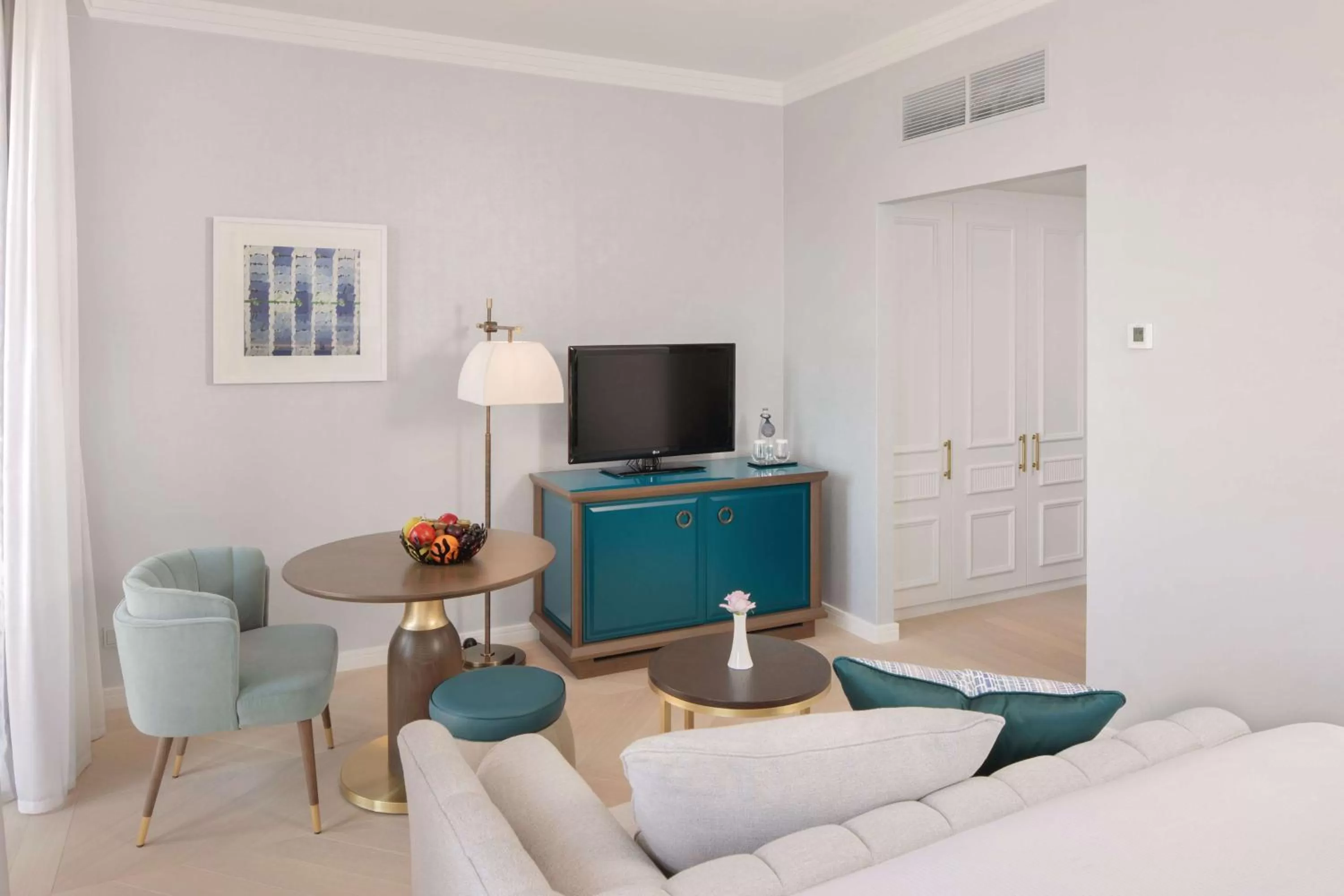 TV and multimedia, Bed in Hilton Imperial Dubrovnik