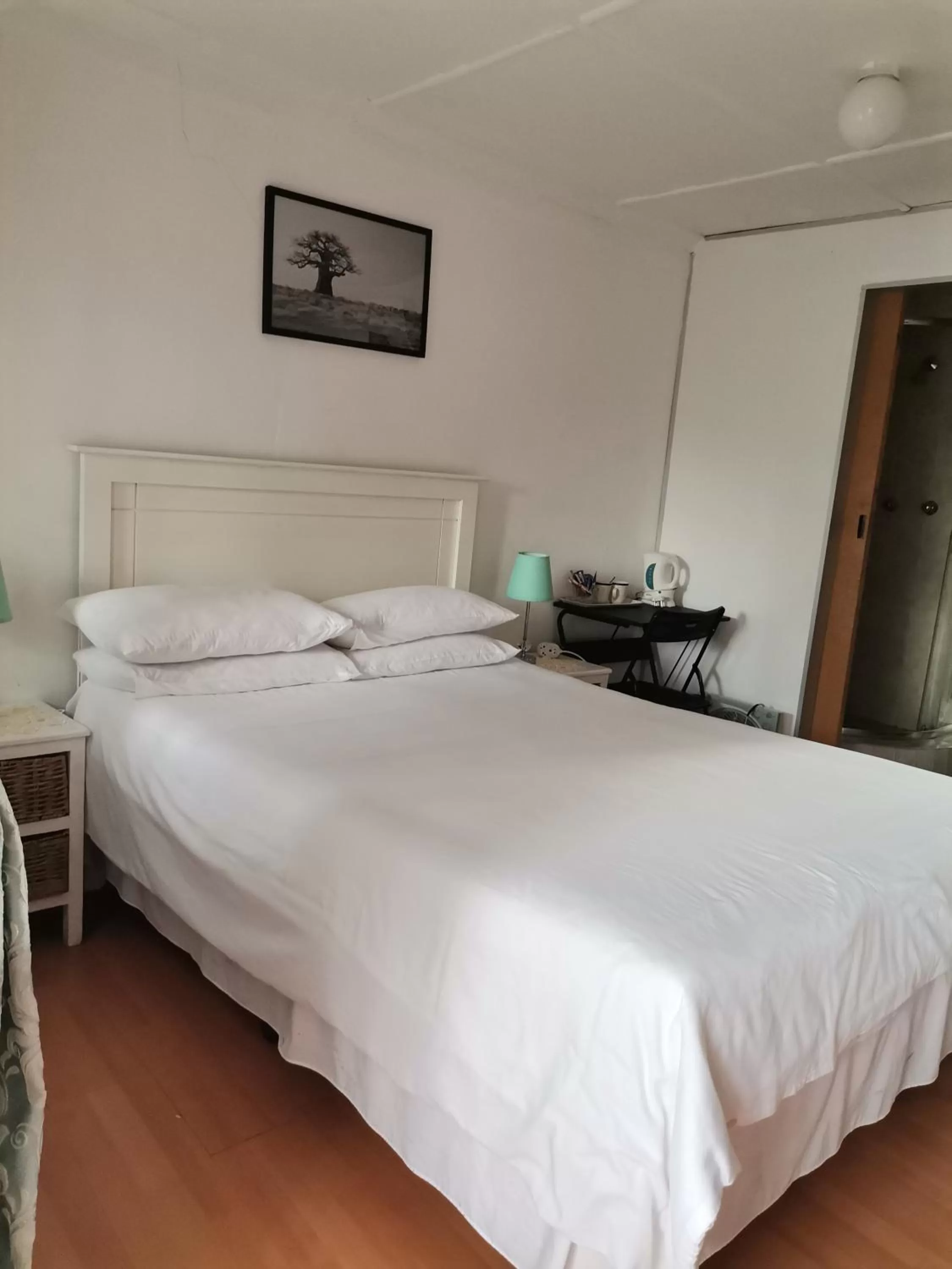 Bedroom, Bed in Palm Tree BnB