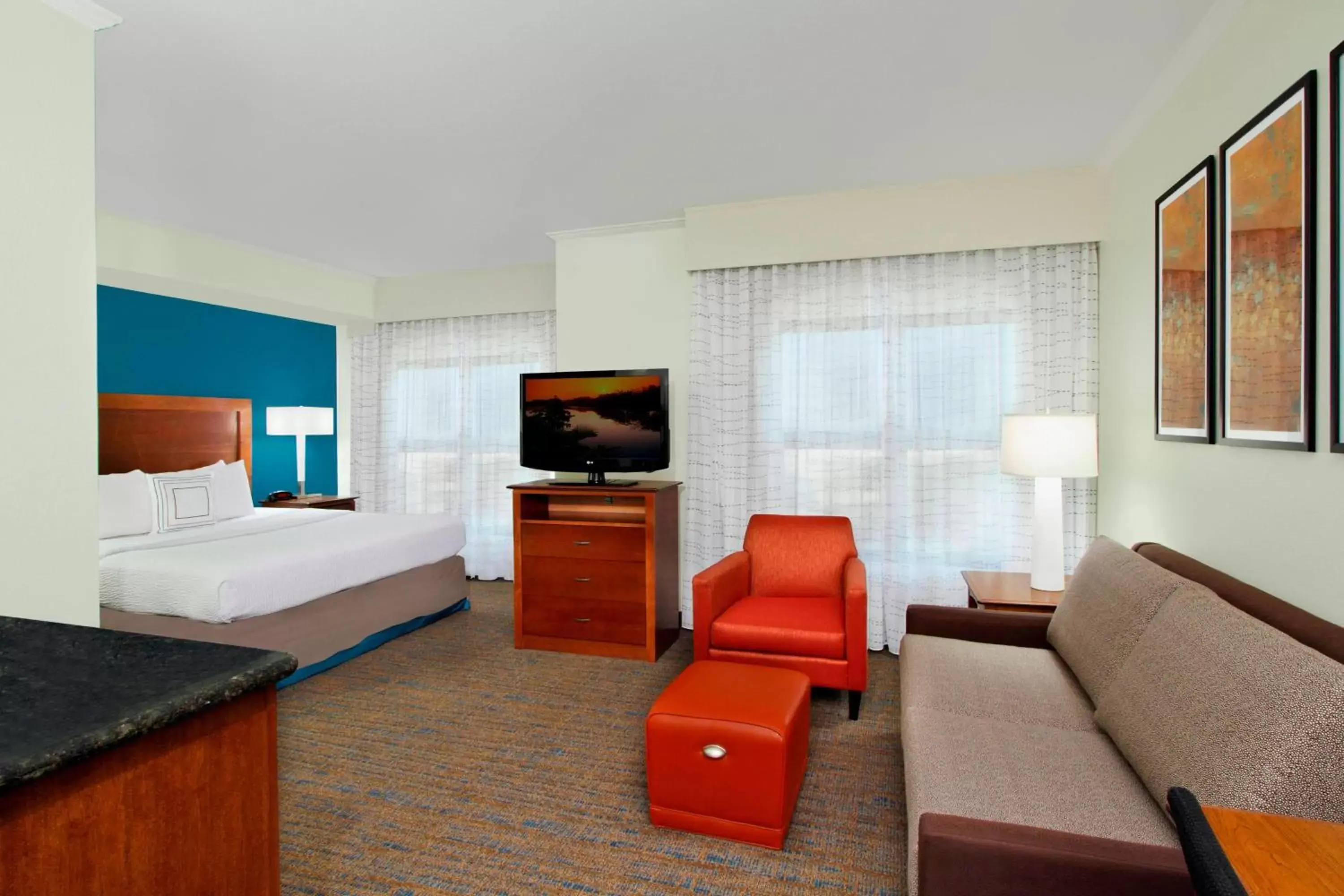 Living room in Residence Inn DFW Airport North/Grapevine