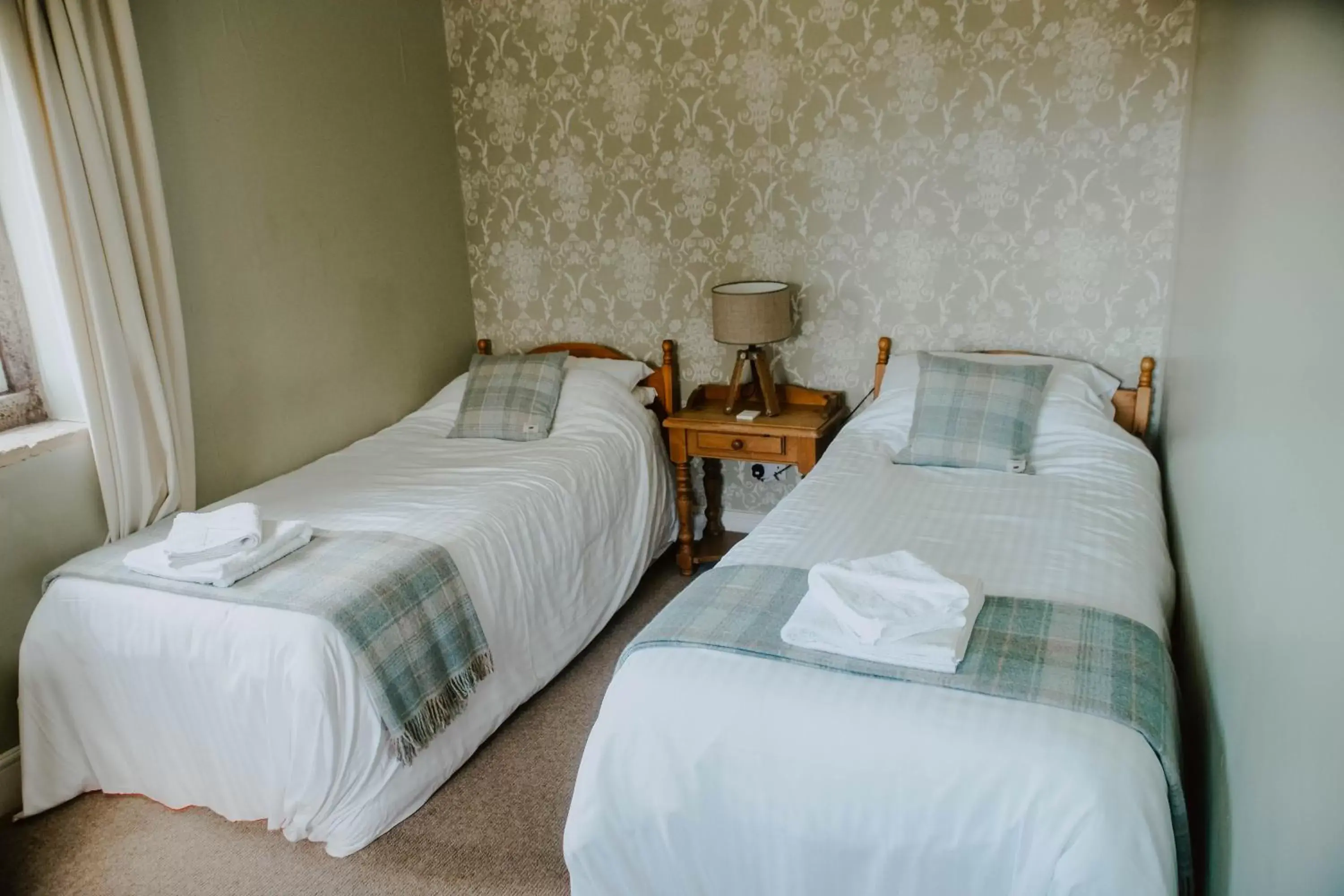 Bed in Toghill House Farm