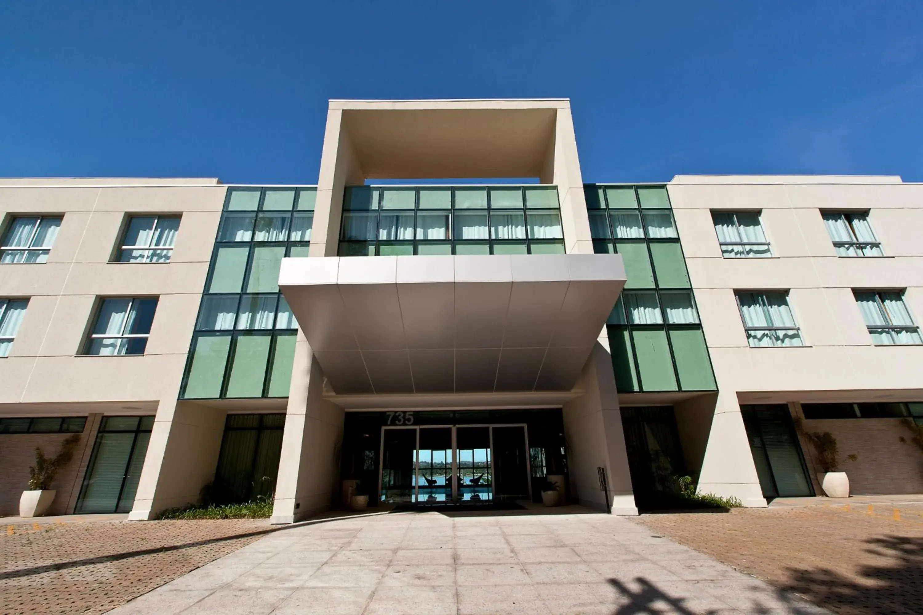 Facade/entrance, Property Building in eSuites Spa Lagoa Santa Facade/entrance, Property Building in eSuites Spa Lagoa Santa