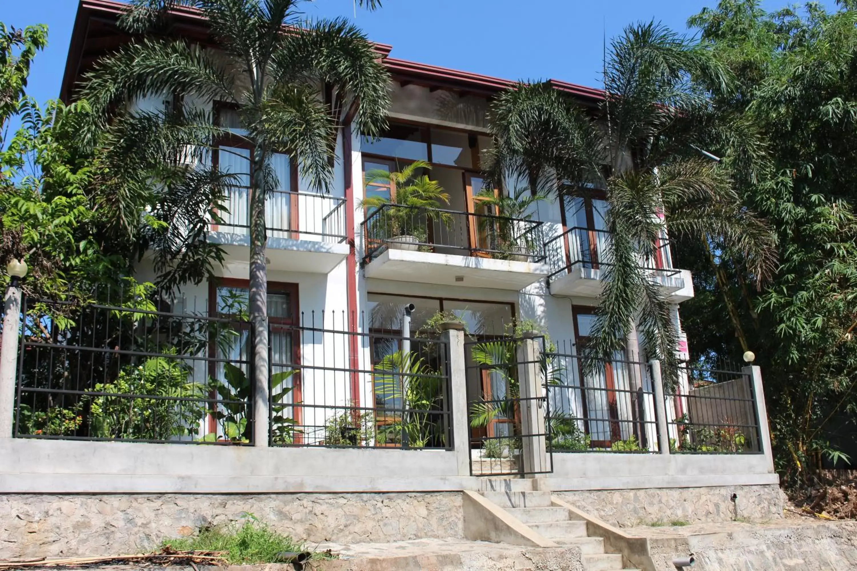 Property Building in Villa Kapuru