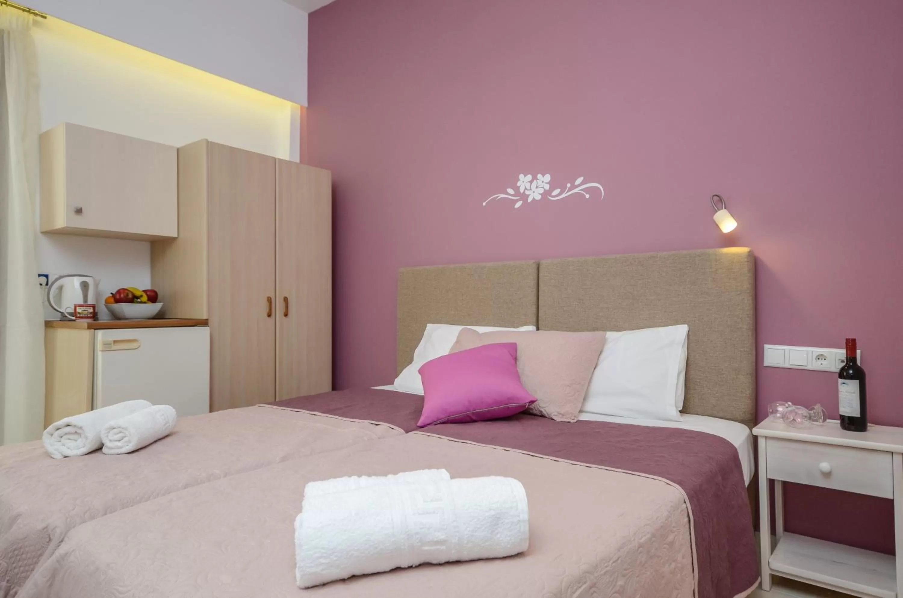 Bedroom, Bed in Panormos Hotel and Studios