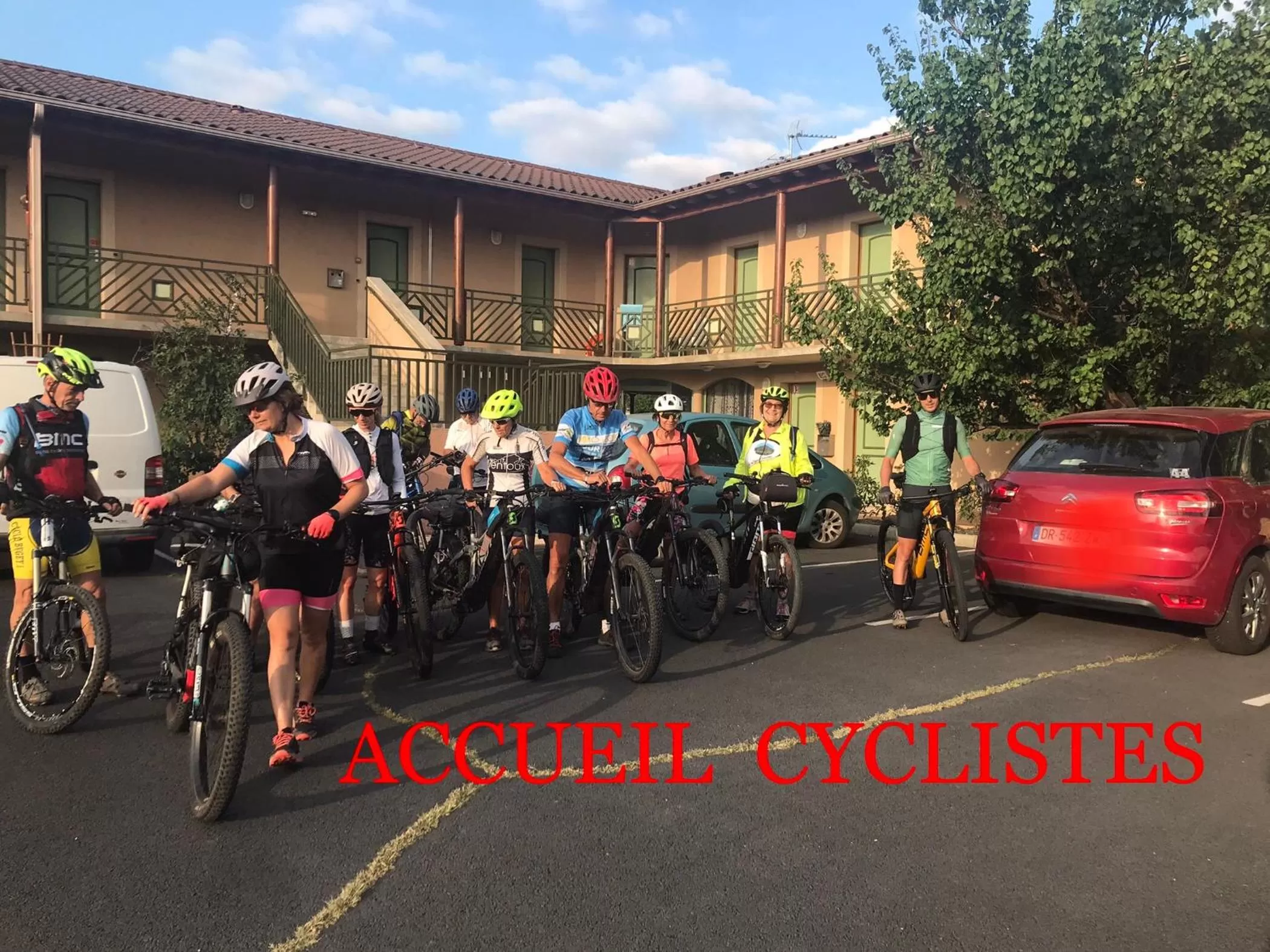 People in Abel Hôtel