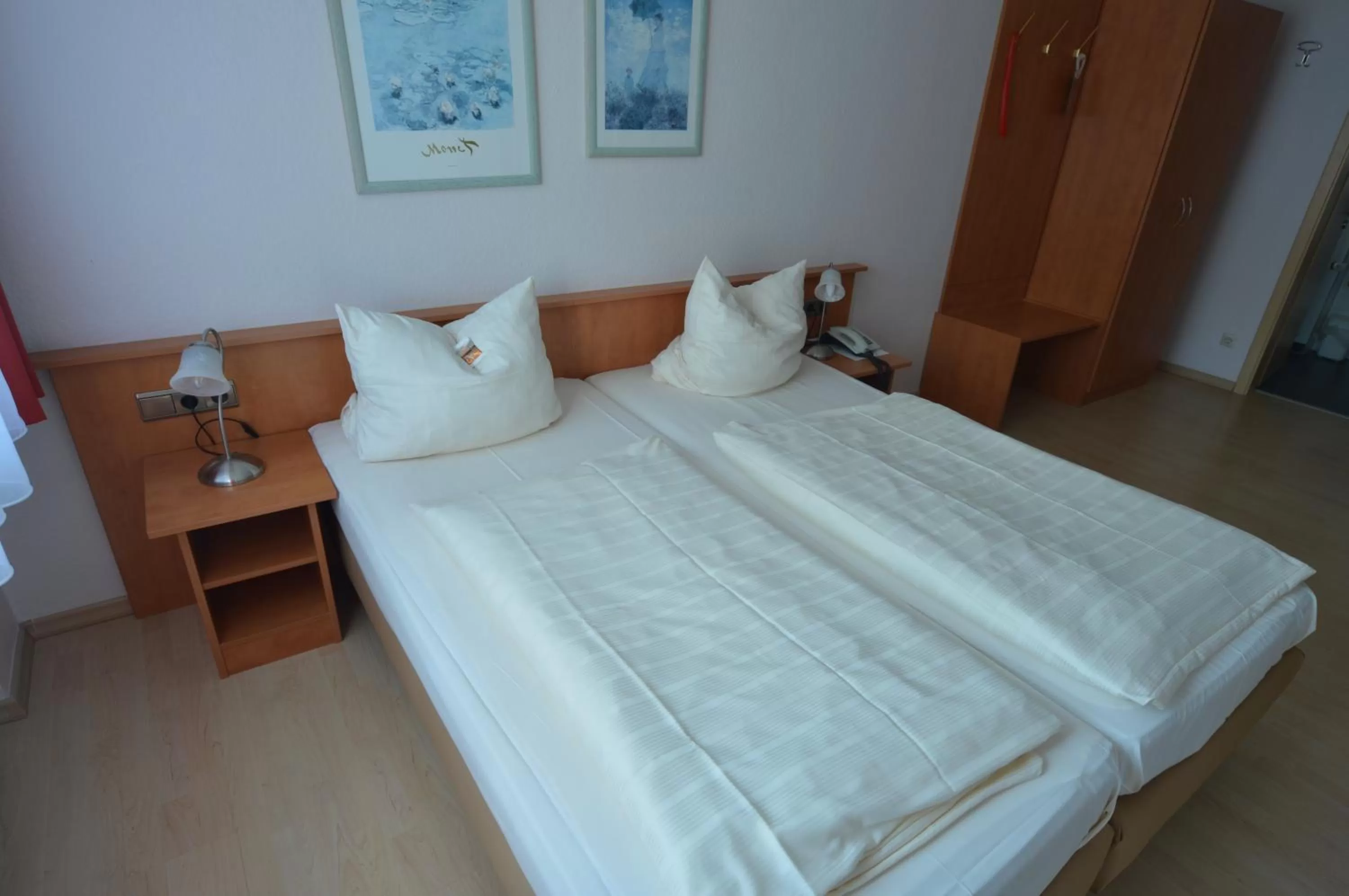 Bed in Aktivhotel Alter Kaiser