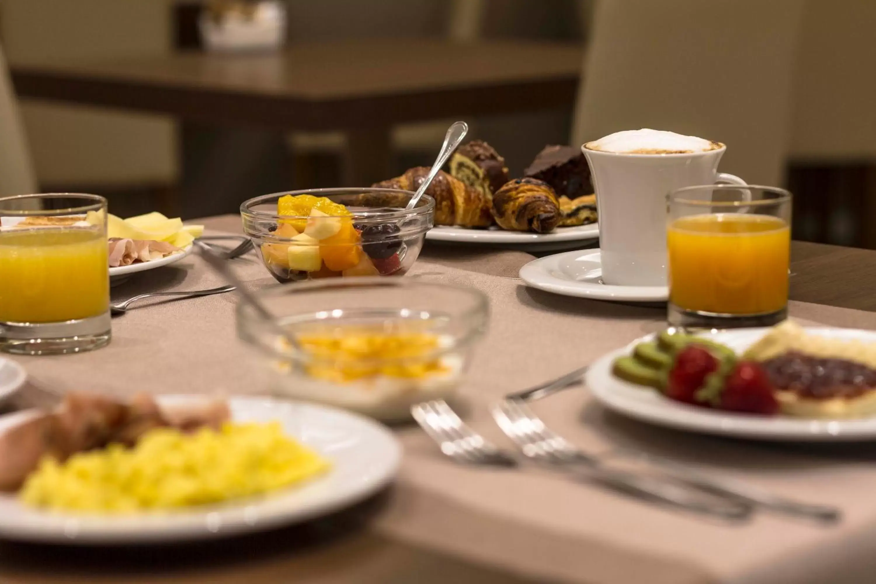 Food and drinks in Hotel Relais Agli Olivi