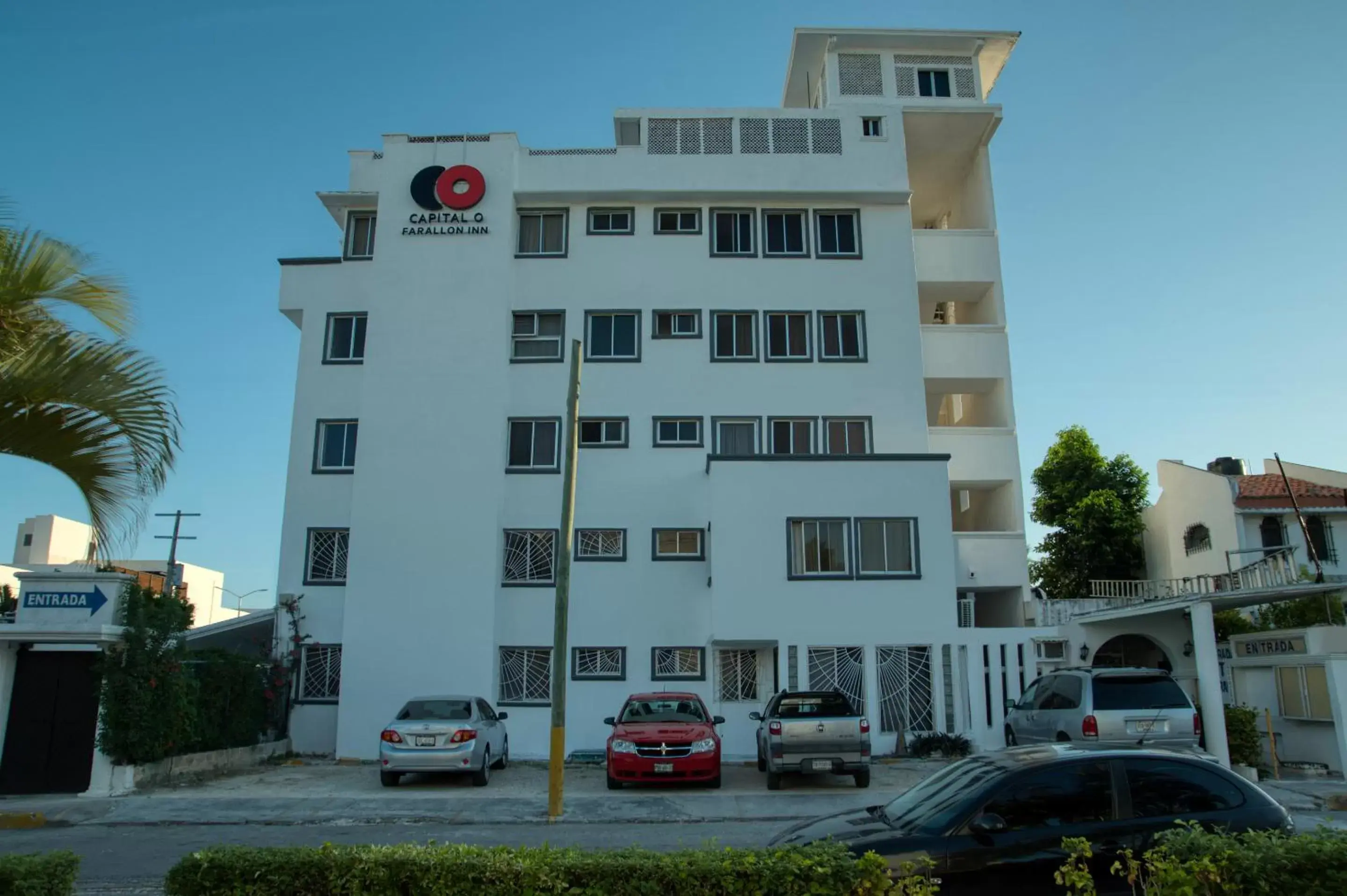 Property Building in Capital O Farallon Inn, Cancún