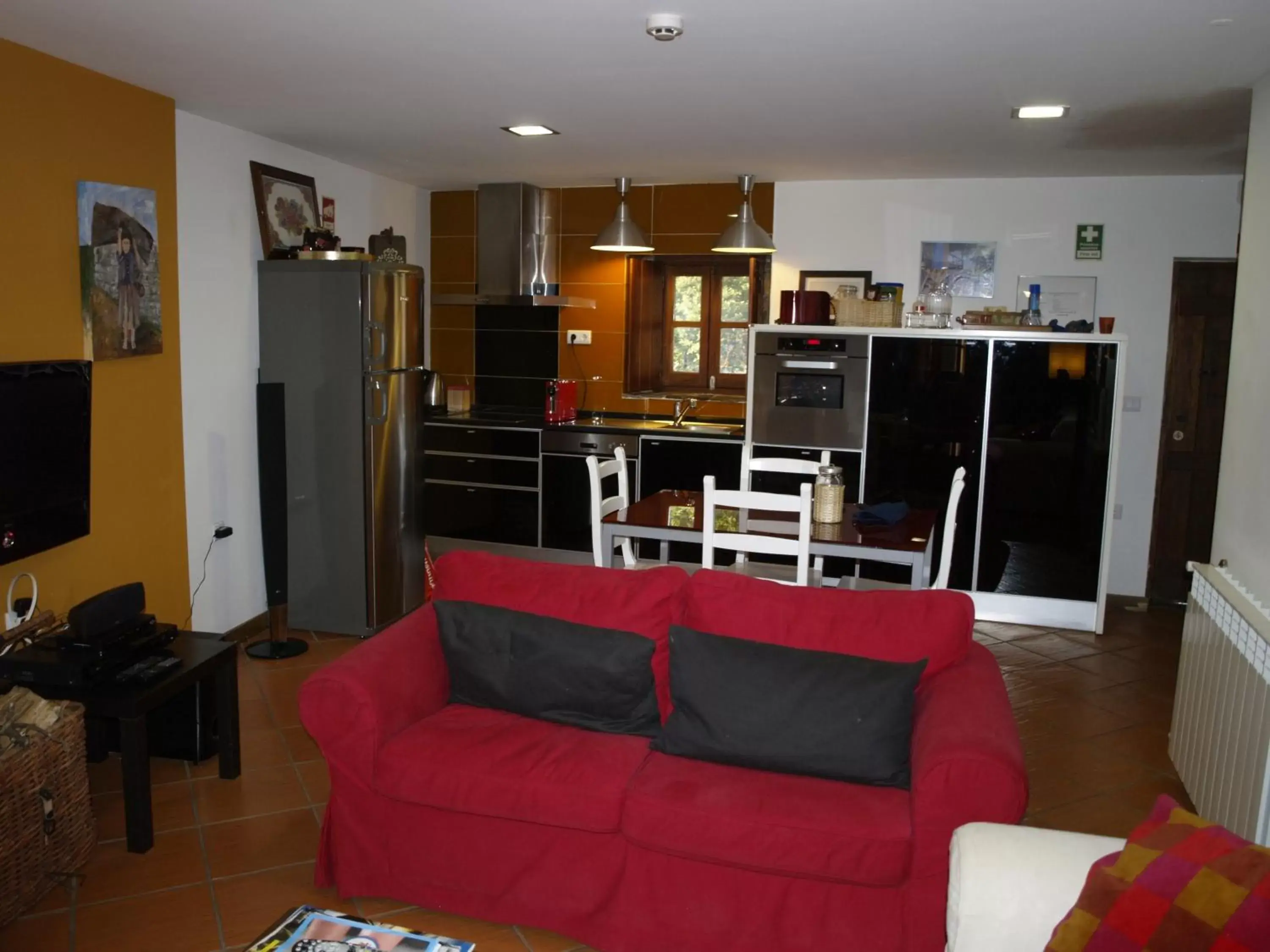 Communal kitchen, Seating Area in Casa Princesa Peralta