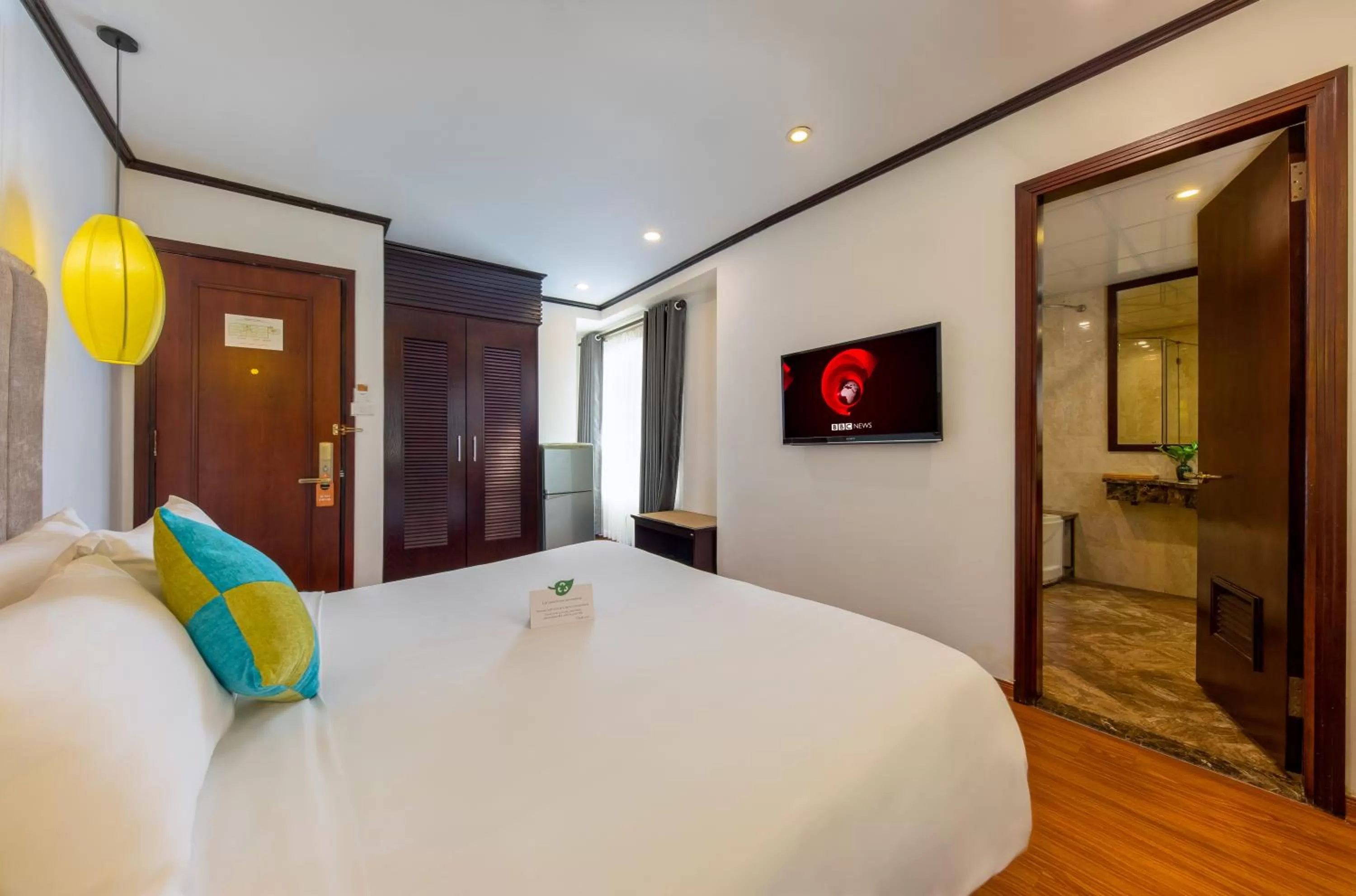 Bed in Babylon Grand Hotel & Spa