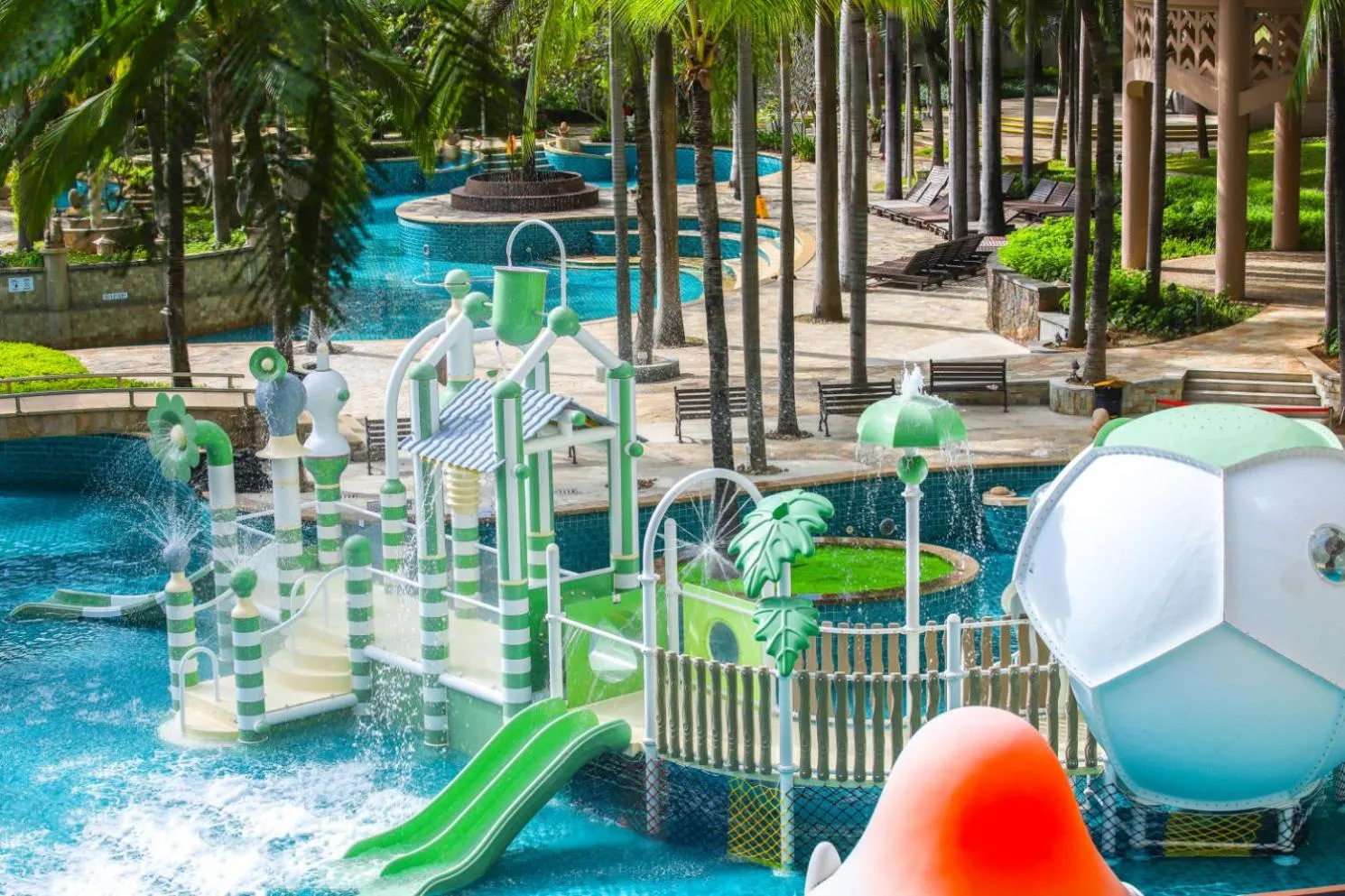 Aqua park in Howard Johnson Resort Sanya Bay
