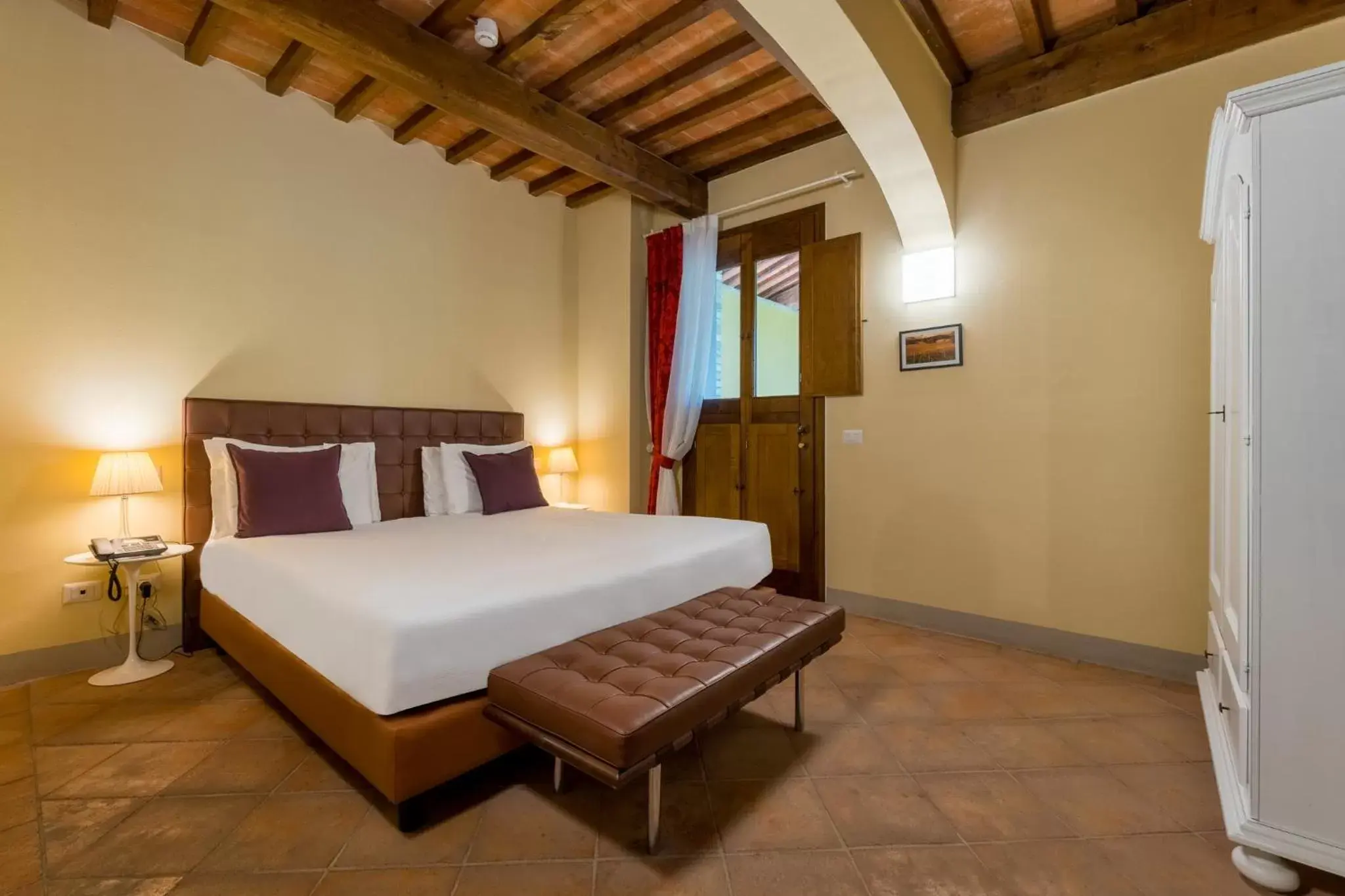 Photo of the whole room, Bed in Boccioleto Resort