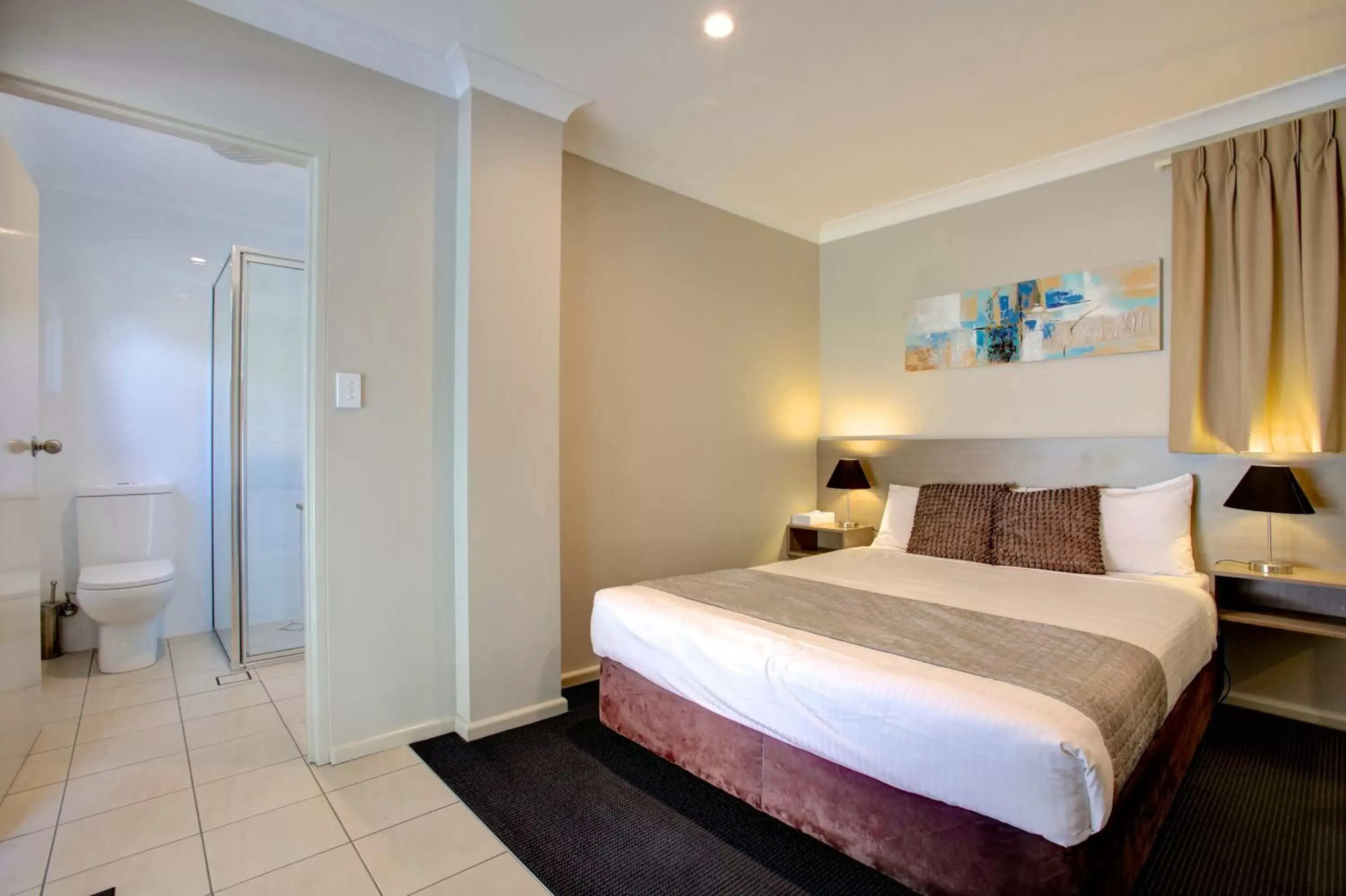 Photo of the whole room, Bed in Beachpark Apartments Coffs Harbour