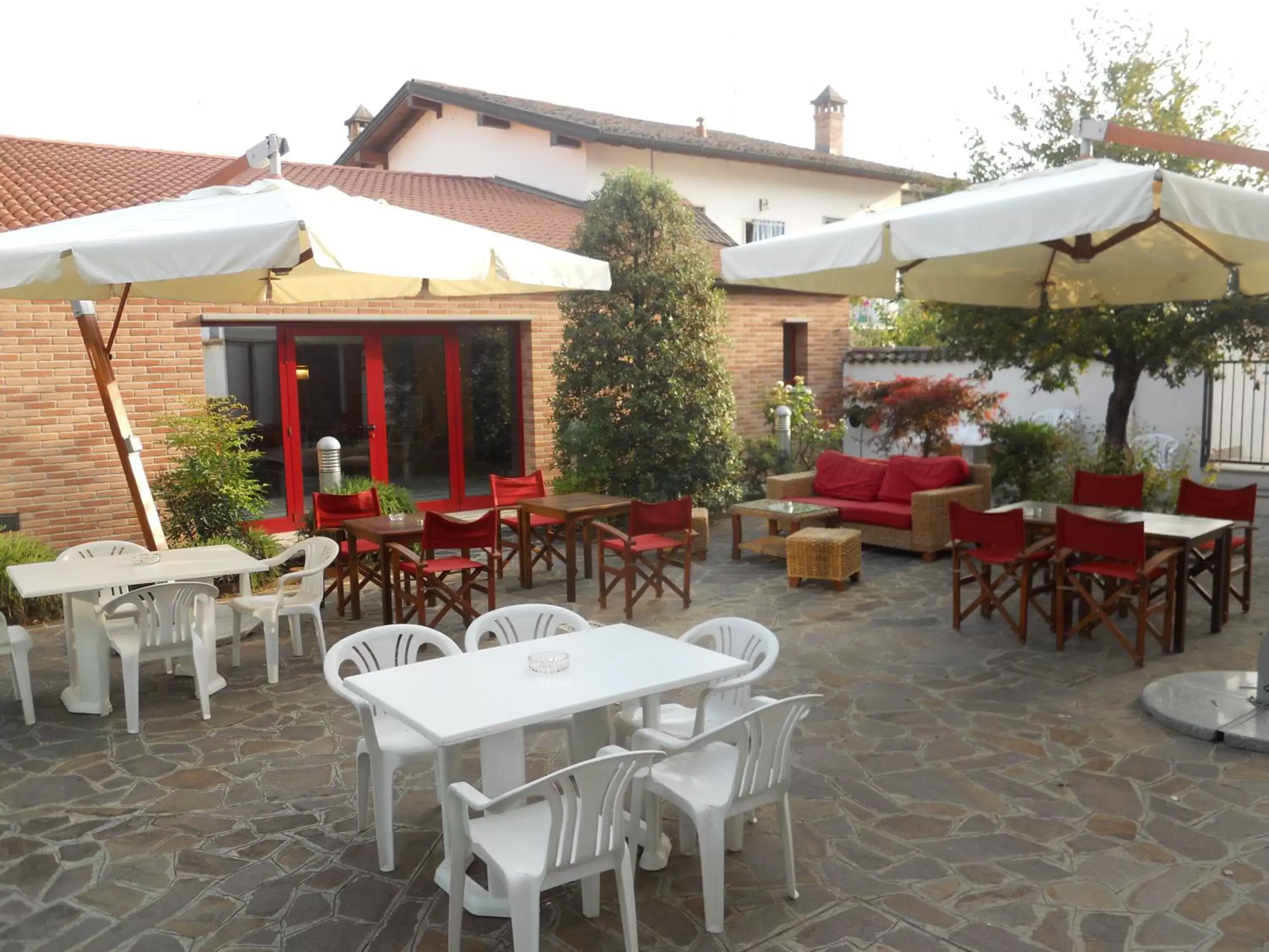 Garden, Restaurant/Places to Eat in Hotel Vecchio Casello