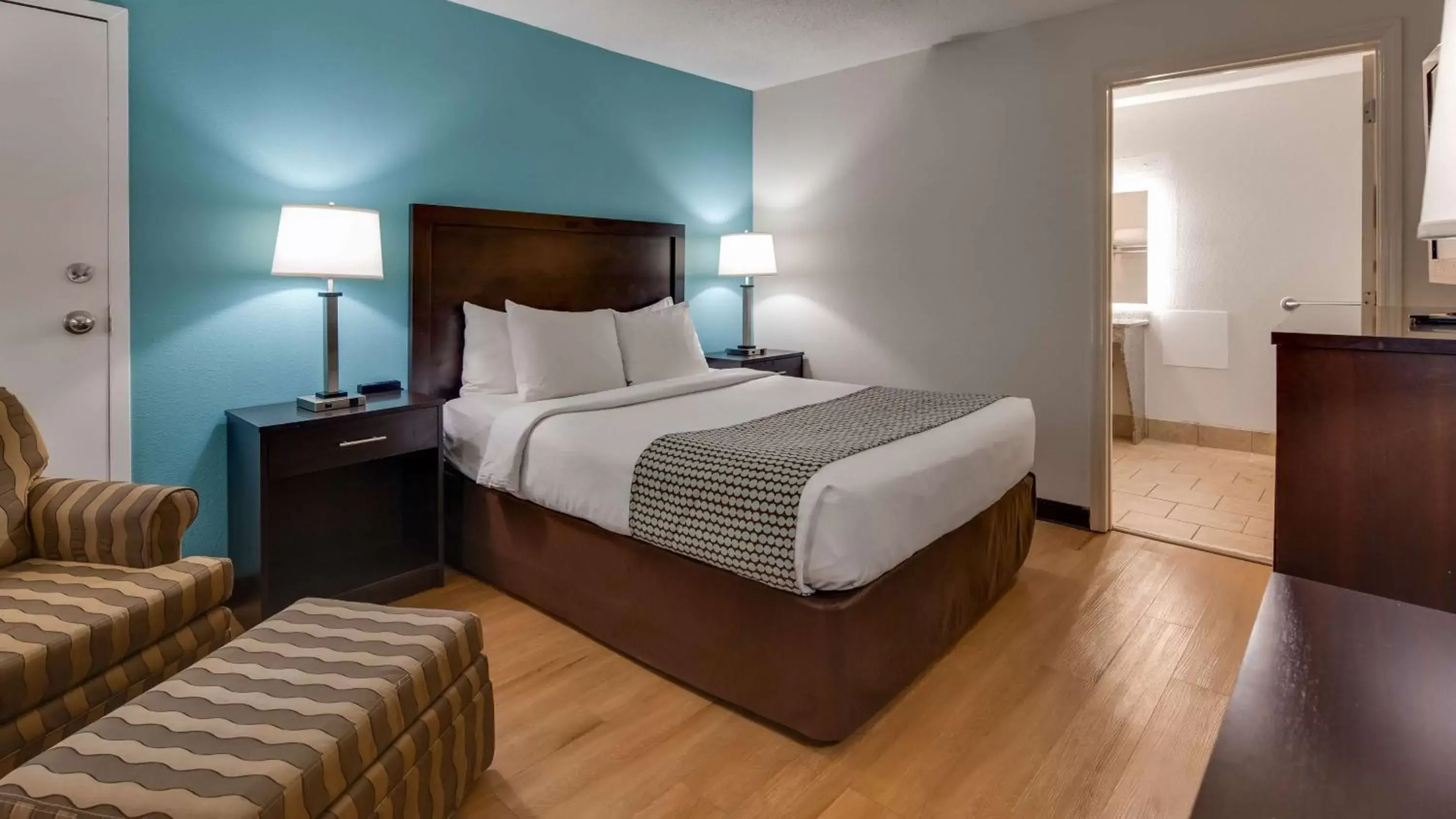Queen Room with Roll-in Shower - Smoking/Disability Access in SureStay Plus Hotel by Best Western Asheboro Queen Room with Roll-in Shower - Smoking/Disability Access in SureStay Plus Hotel by Best Western Asheboro