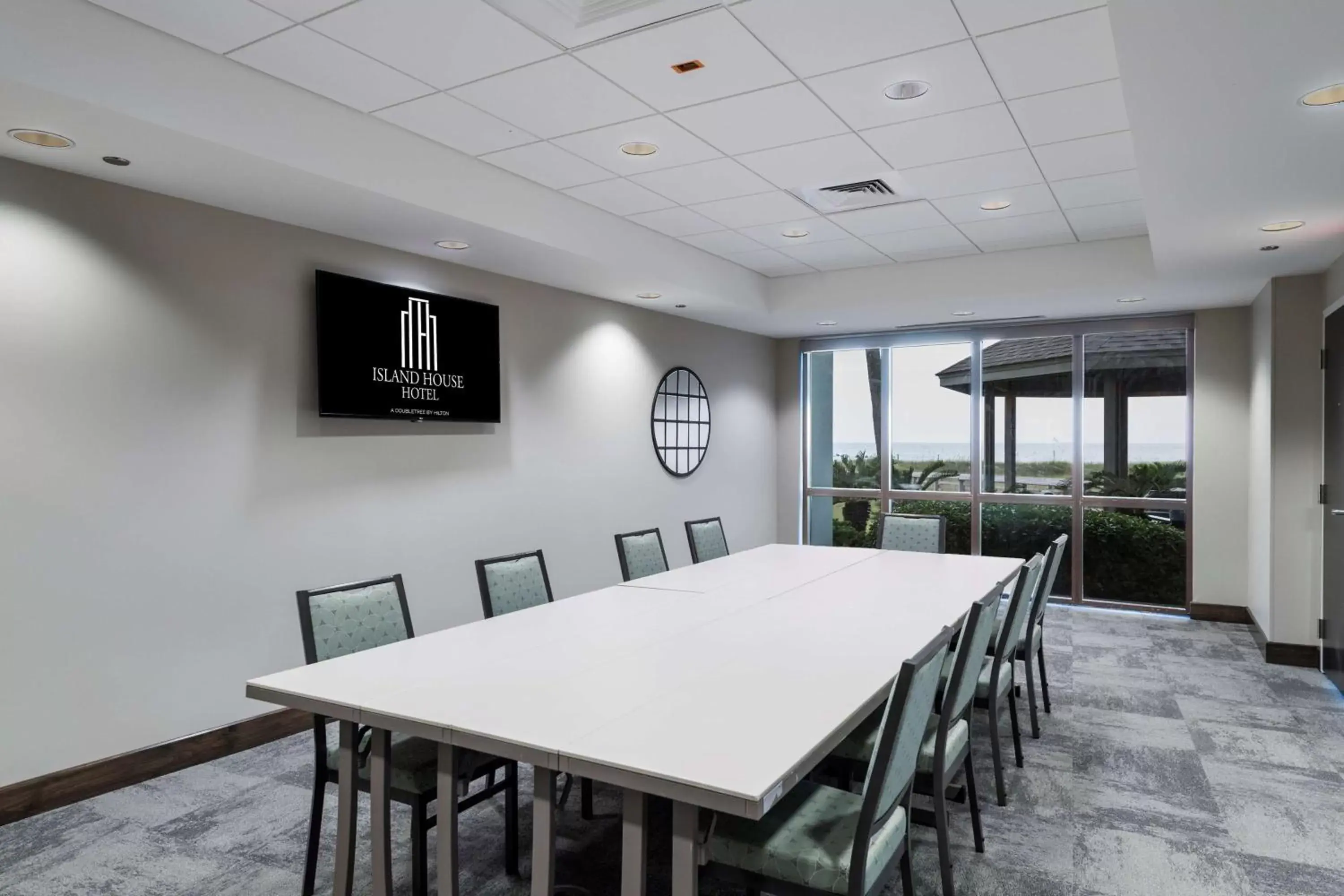 Meeting/conference room in The Island House Hotel a Doubletree by Hilton