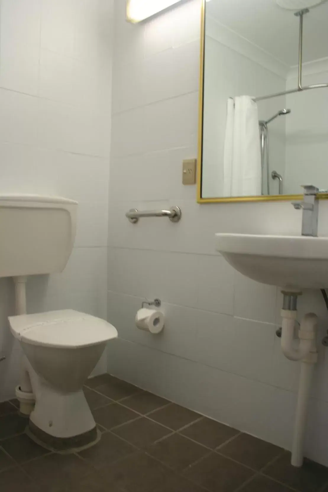 Toilet, Bathroom in Club Motel Armidale