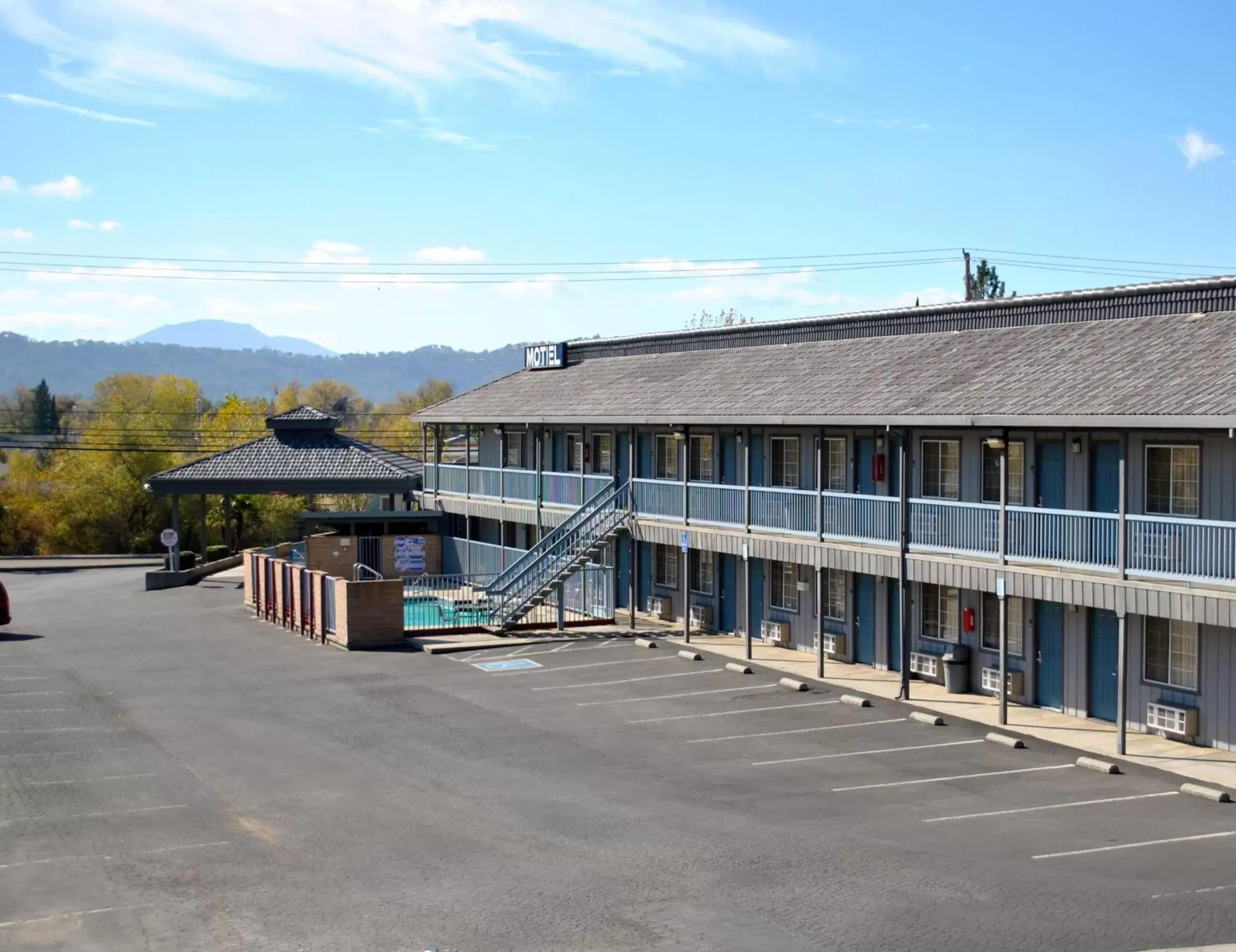 Property Building in Lake Point Lodge