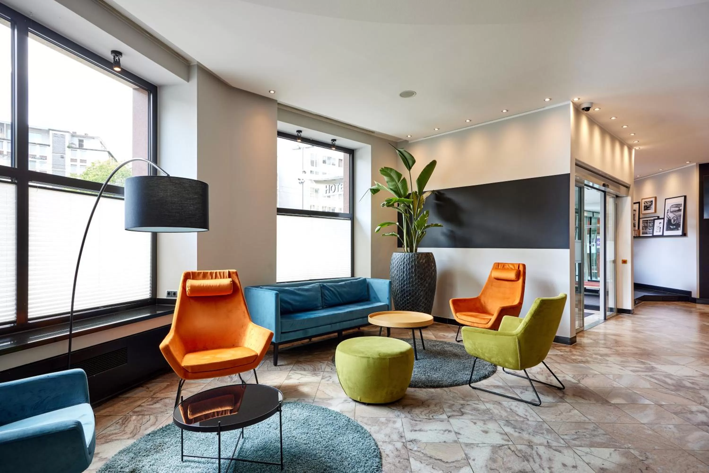 Property building in Mercure Hotel Düsseldorf City Center