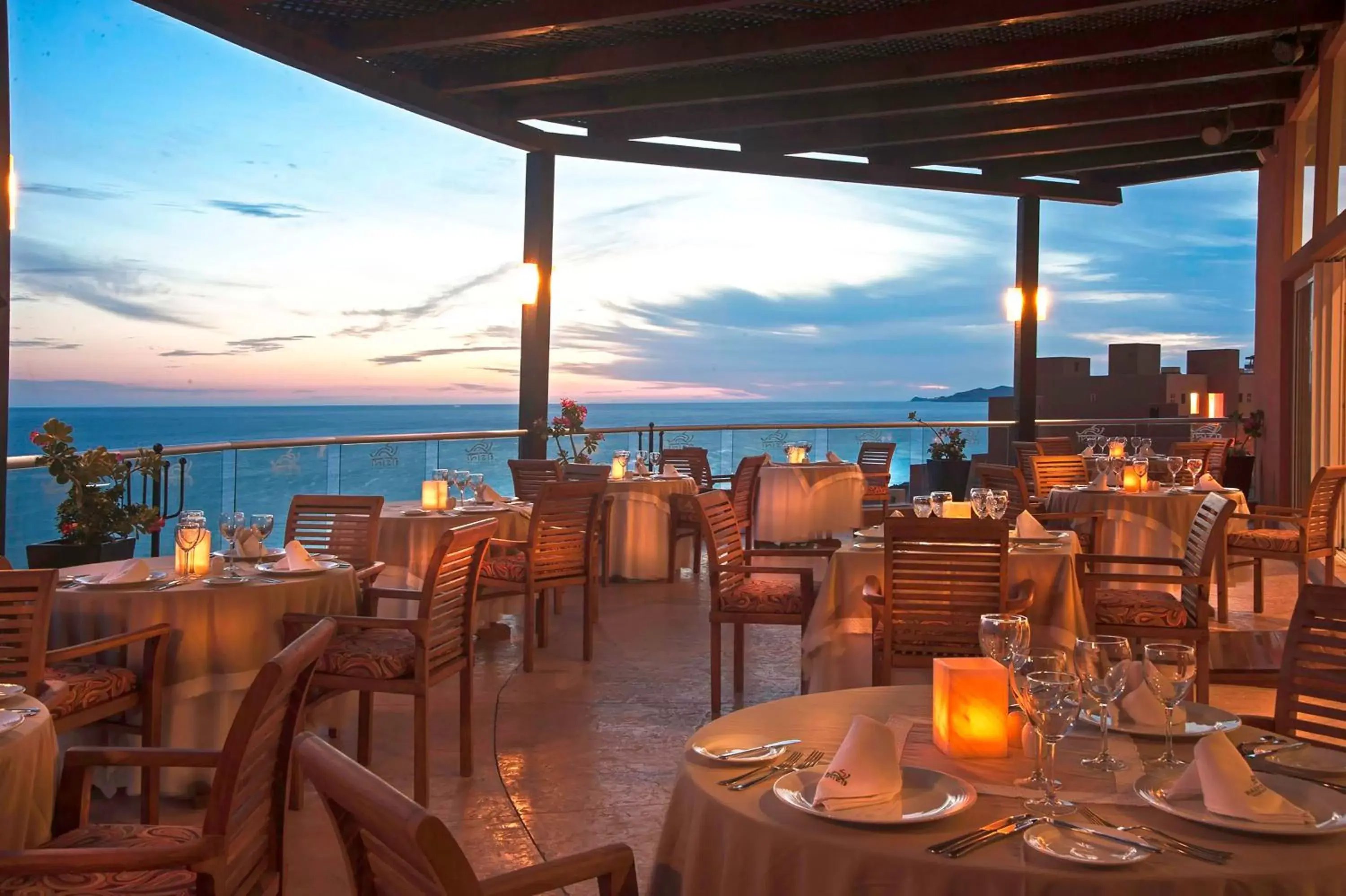 Restaurant/Places to Eat in Club Regina Los Cabos