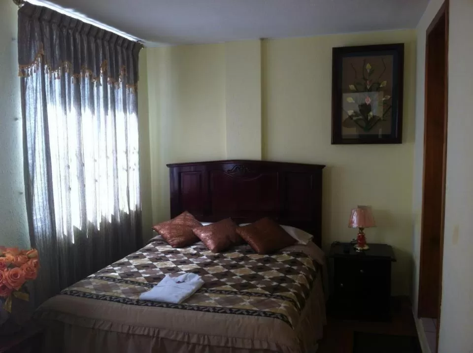 Bed in Hostal Jora Continental