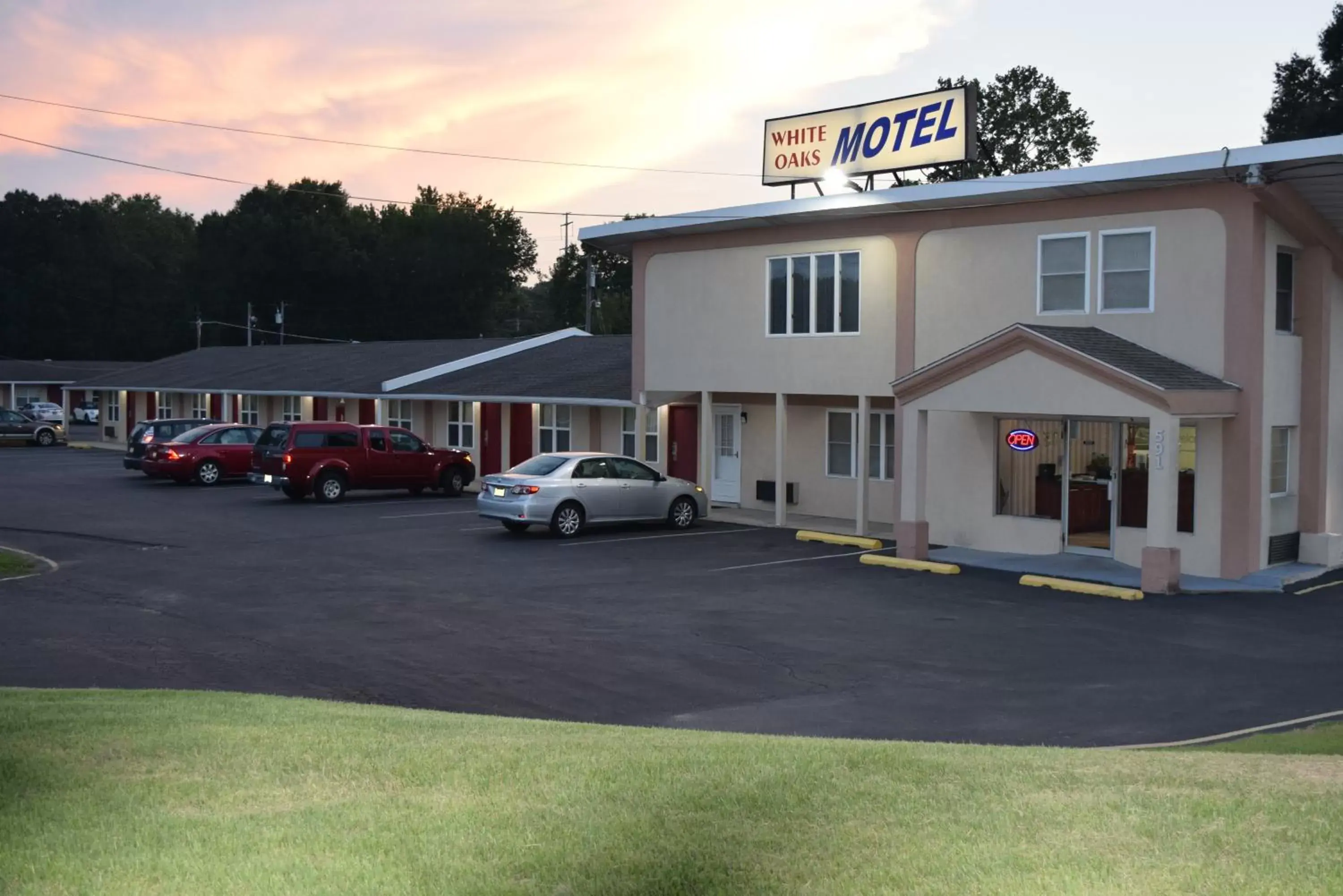 Property Building in White Oaks Motel Pennsville/Carneys Point