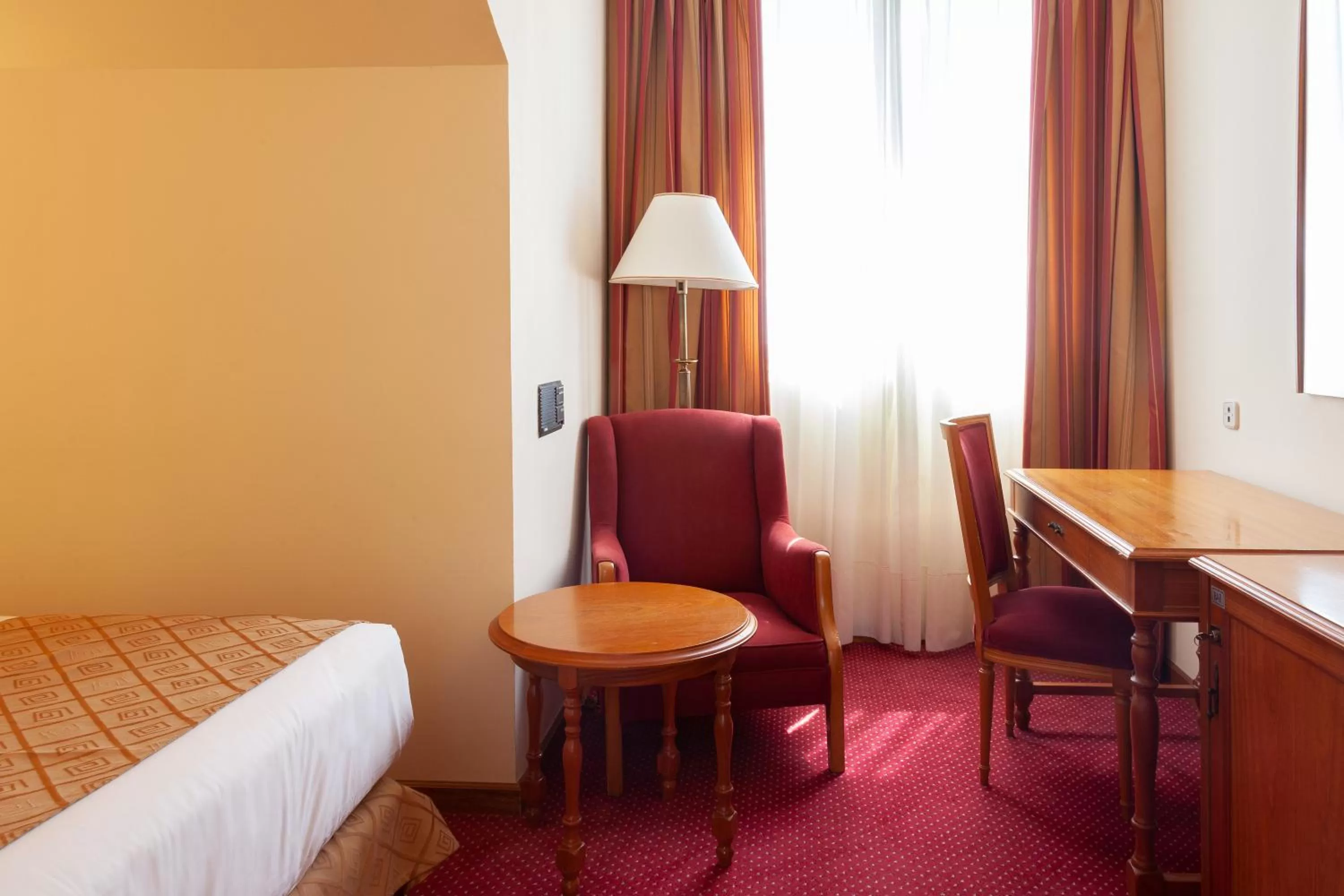 Bedroom, Bed in Hotel Hoyuela