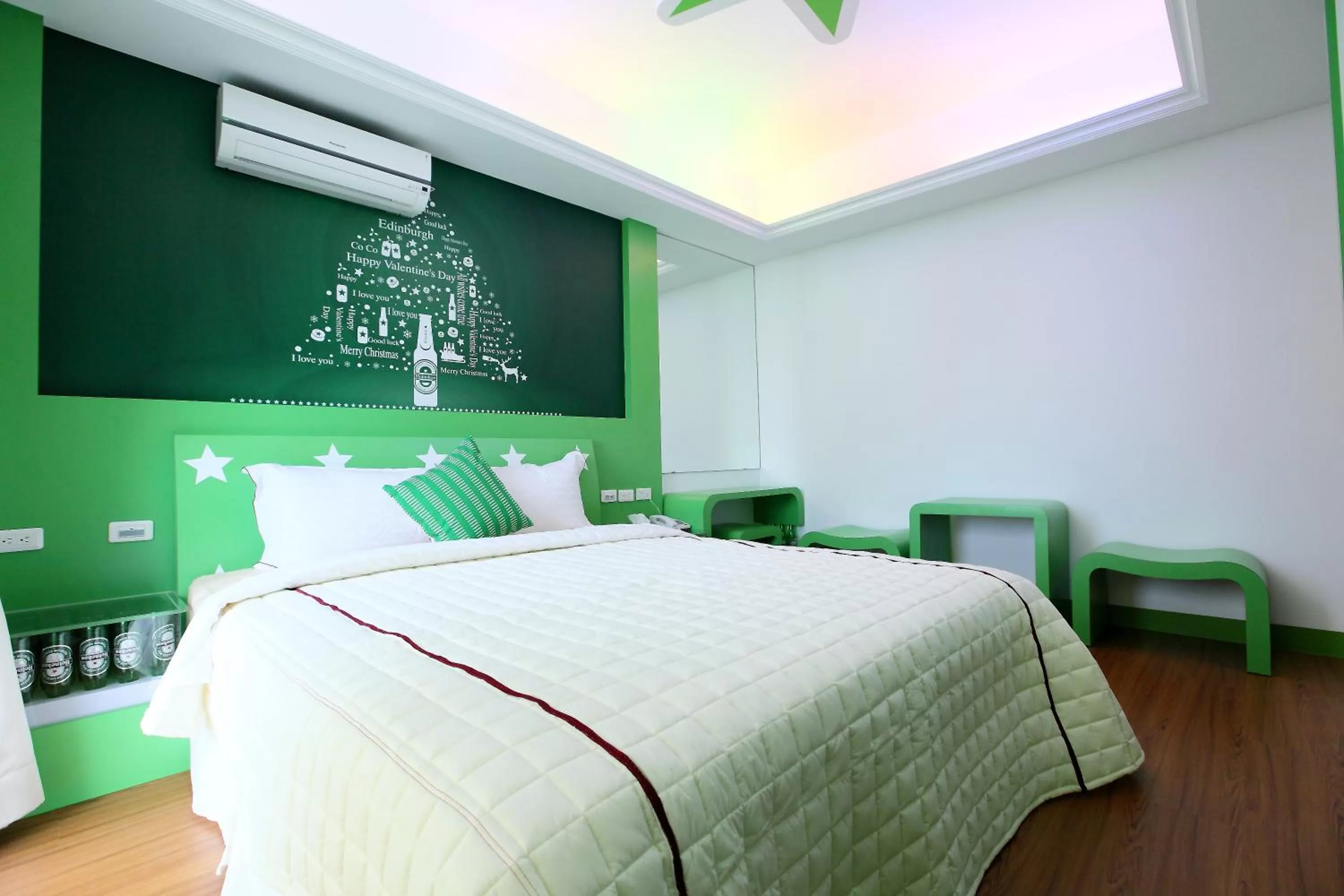 Bed in Edinburgh 16 Inn