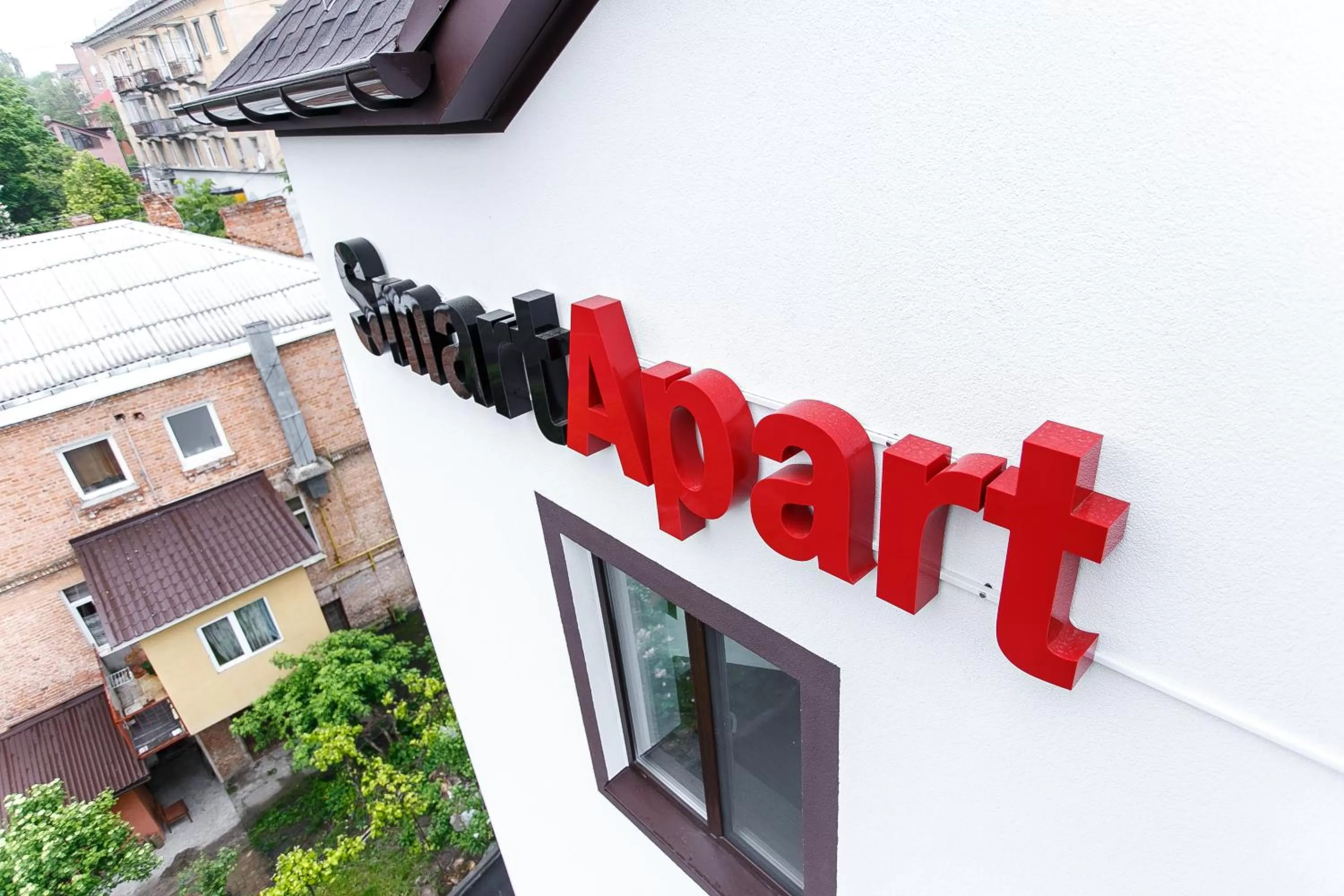 Property logo or sign in Smart Apart