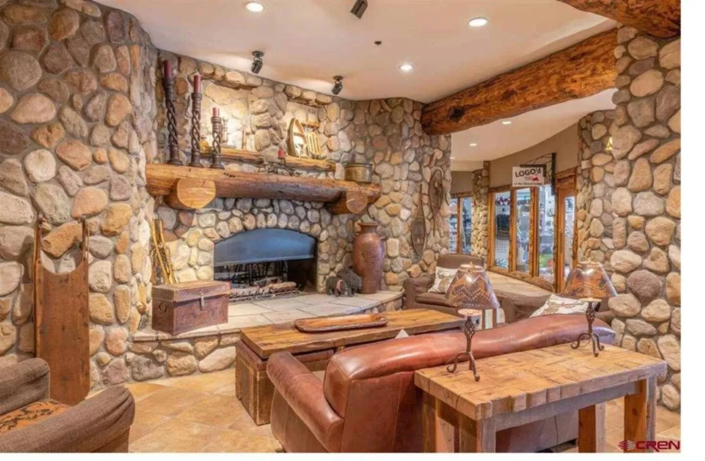 Seating area in Grand Lodge