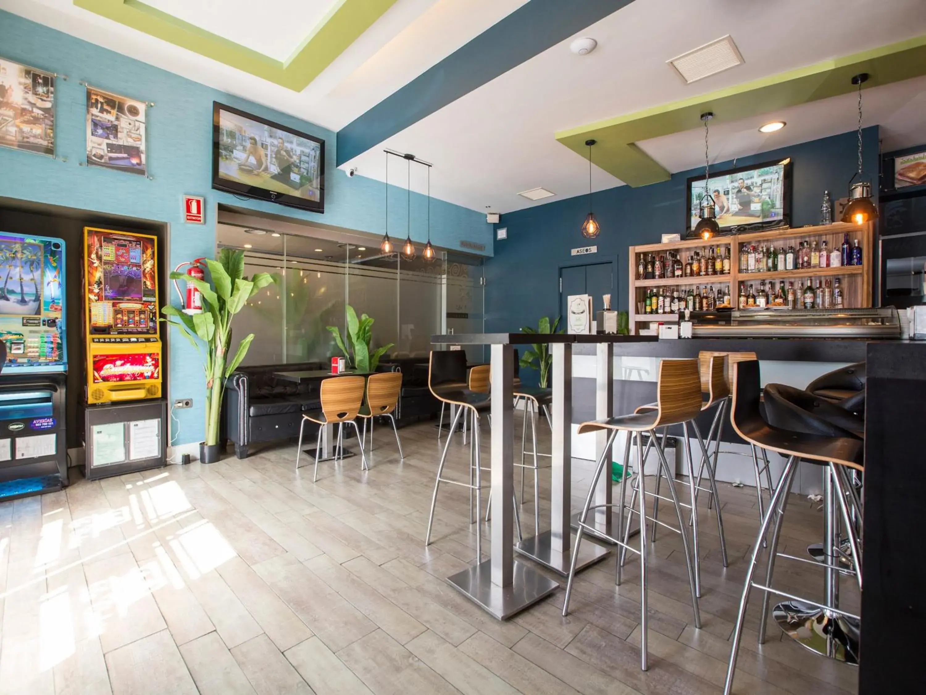 Lounge or bar in Hotel El Mesón Lounge or bar in Hotel El Mesón