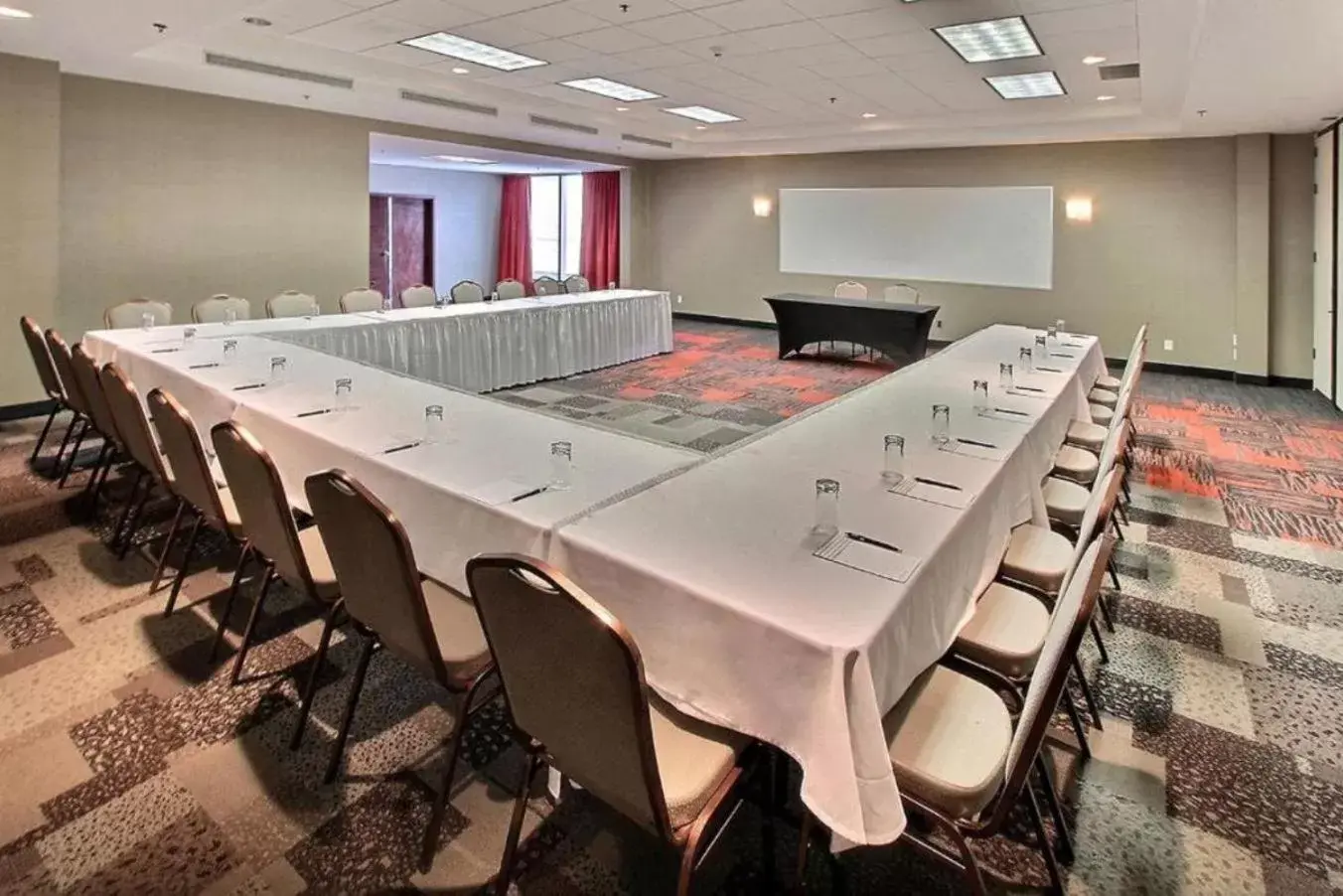 Business Area/Conference Room in Hotel Classique