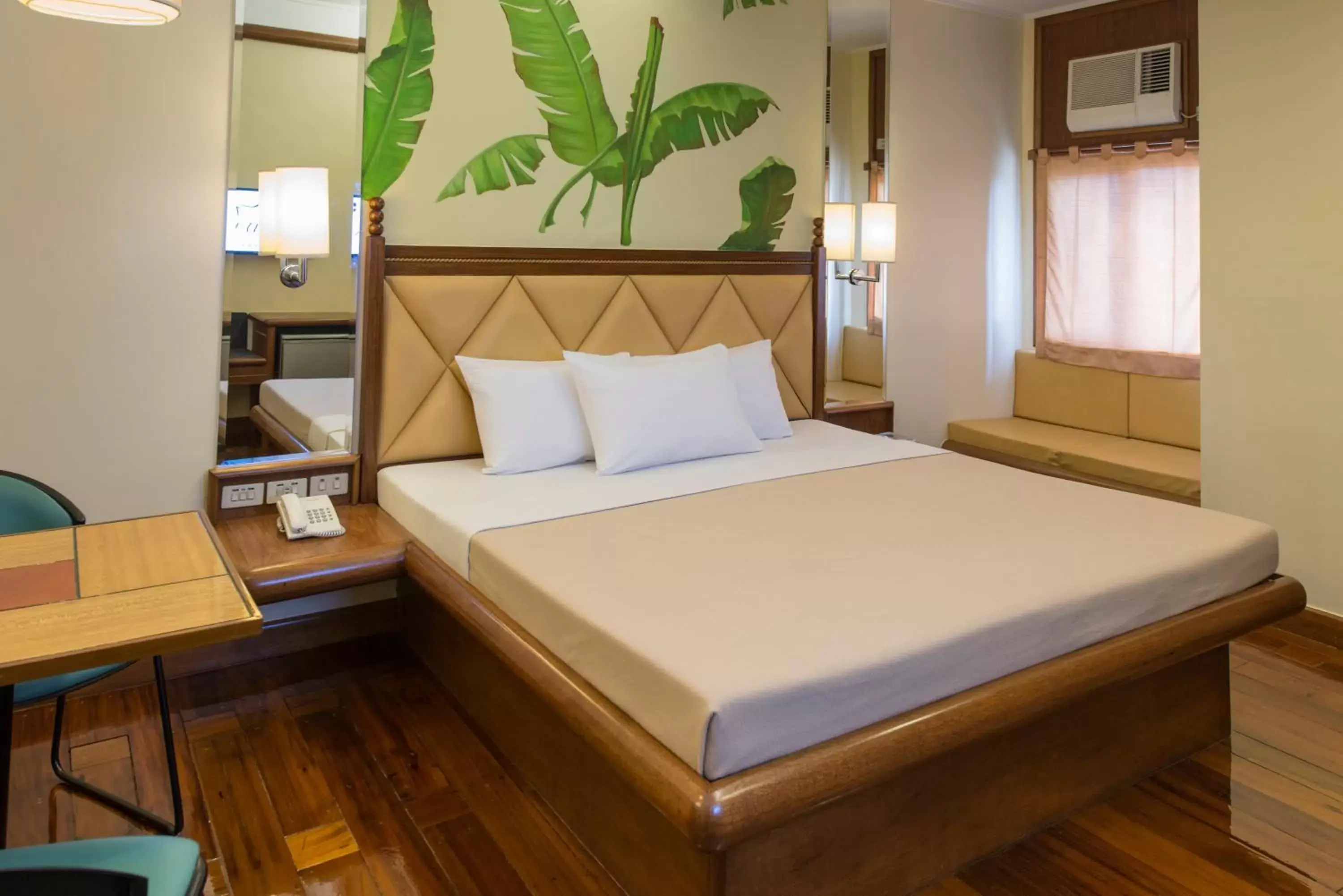Bed in Kabayan Hotel Pasay