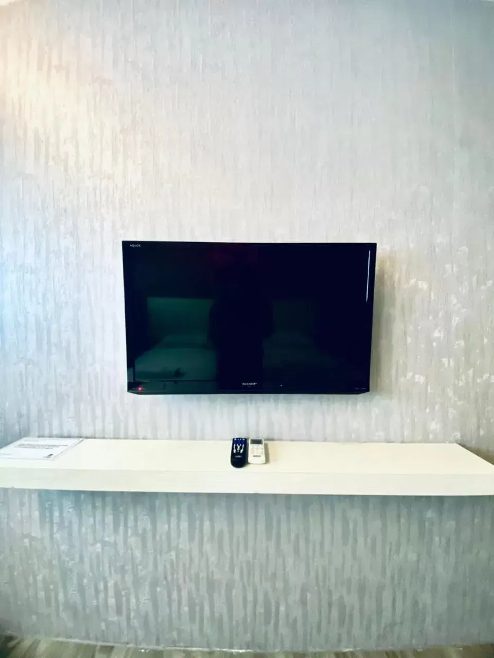 Communal lounge/ TV room, TV/Entertainment Center in Sri Langit Hotel KLIA, KLIA 2 & F1