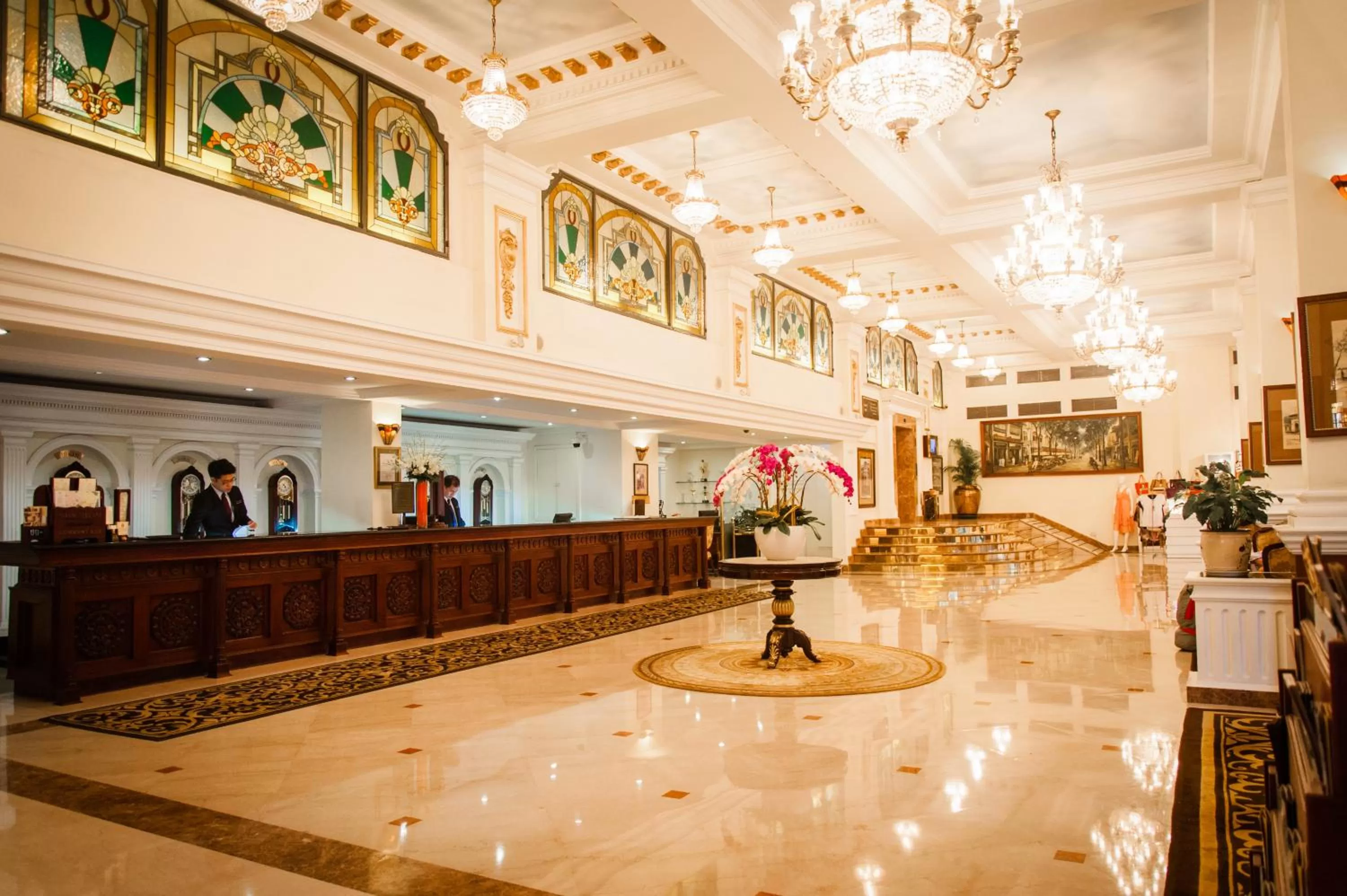 Lobby or reception in Hotel Majestic Saigon