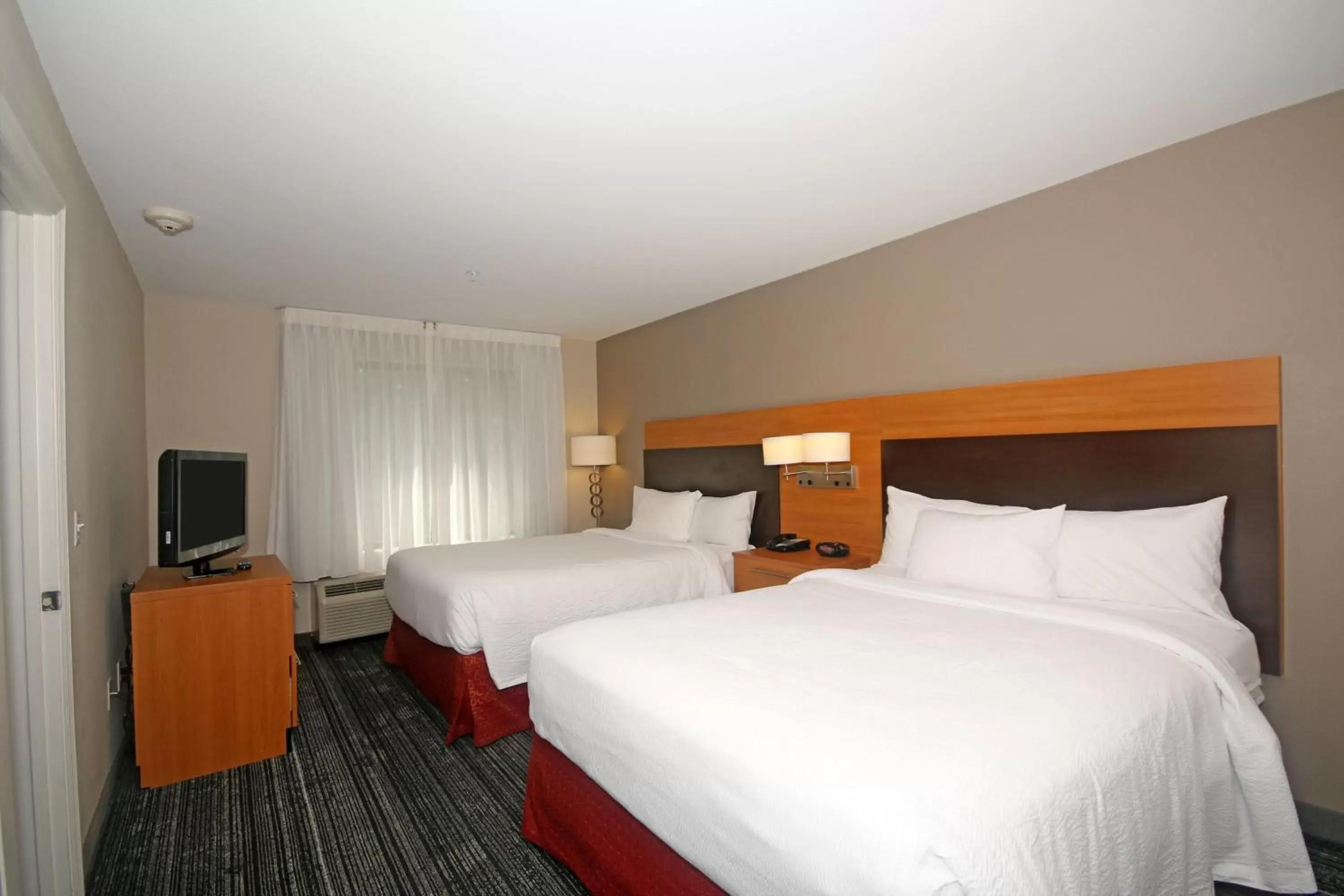Bedroom, Bed in TownePlace Suites by Marriott Aiken Whiskey Road