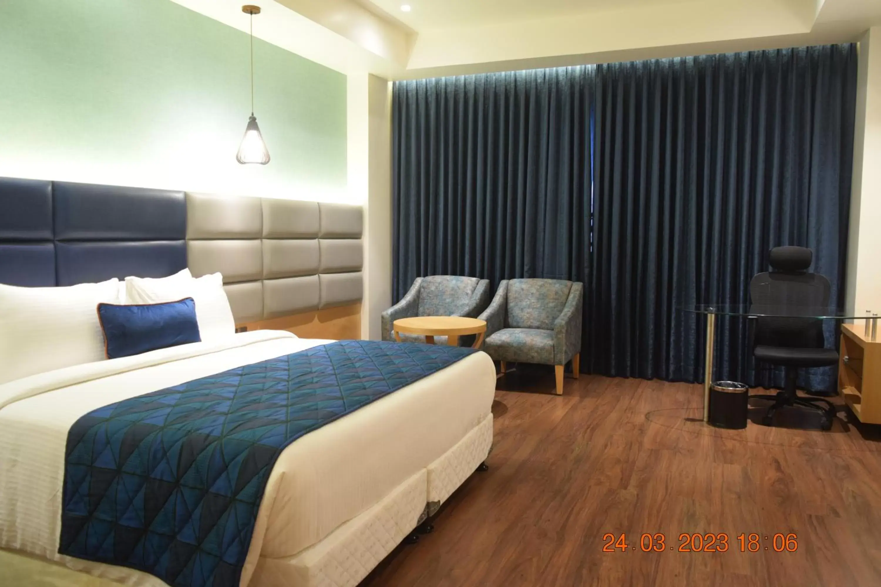Bed in SRM Hotel Maraimalai Nagar Chennai Bed in SRM Hotel Maraimalai Nagar Chennai