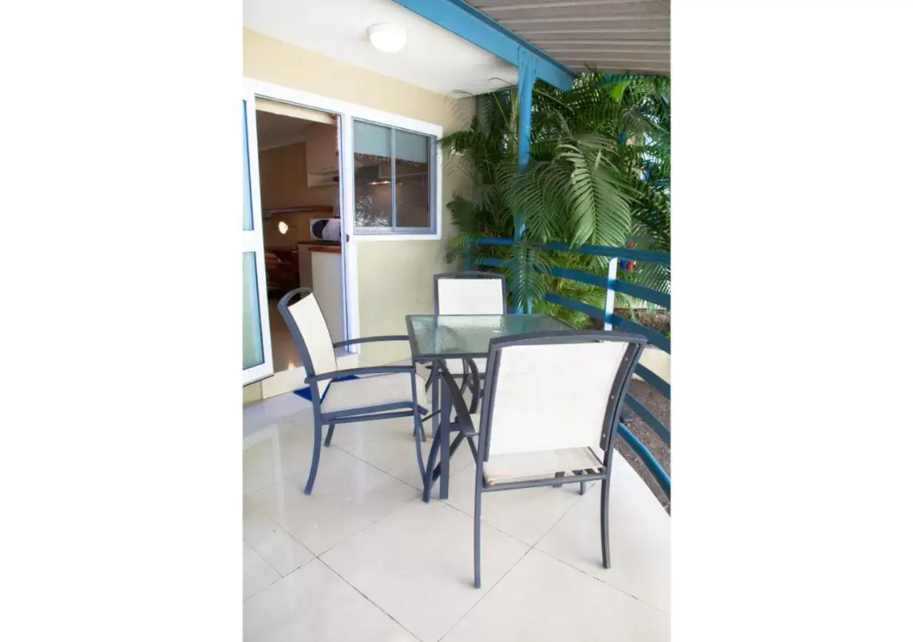 Queen Studio in Gateway Hotel Queen Studio in Gateway Hotel