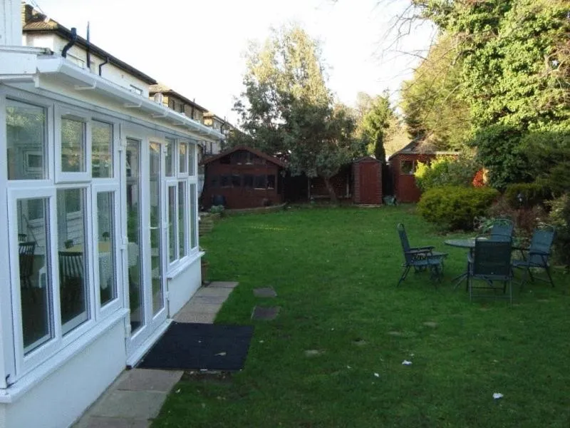 Garden in Best Inn Hotel