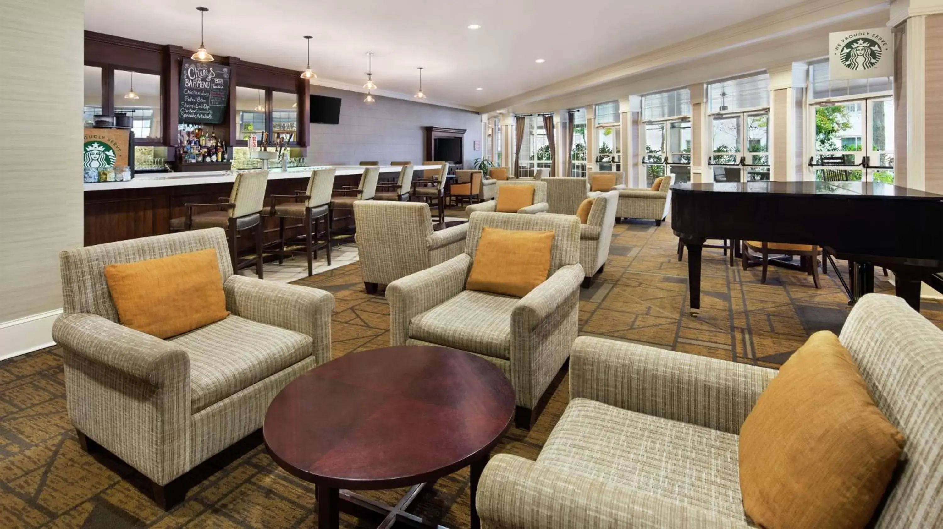 Lobby or reception, Lounge/Bar in DoubleTree by Hilton Raleigh Durham Airport at Research Triangle Park