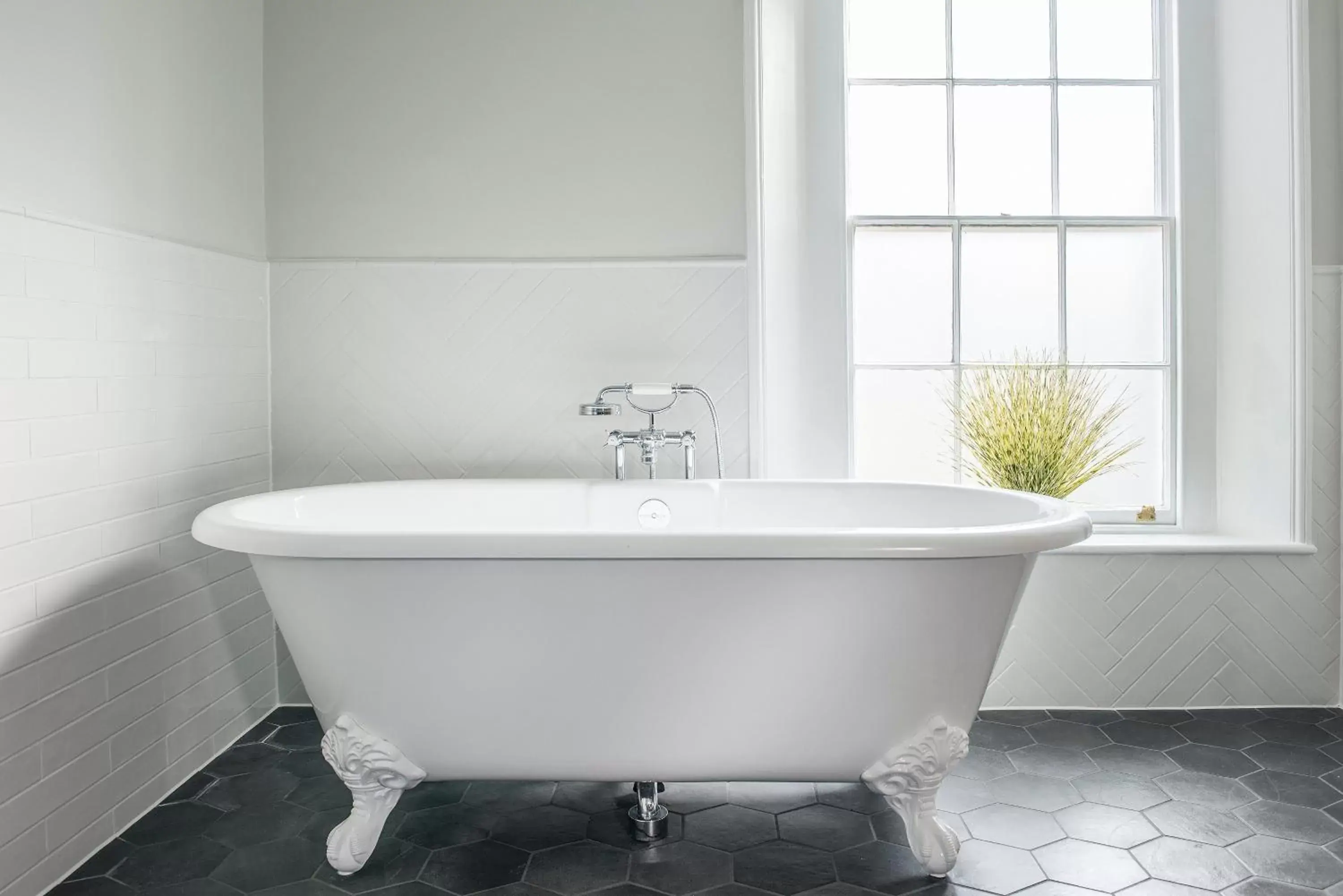 Bedroom, Bathroom in Wotton House