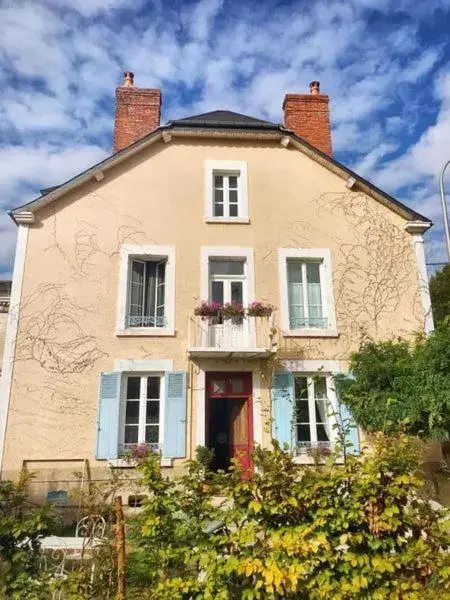 Property Building in La Joséphine