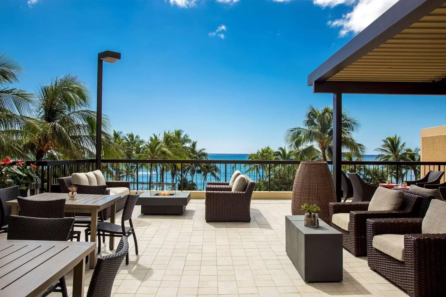 Balcony/Terrace in Aston Waikiki Beach Tower