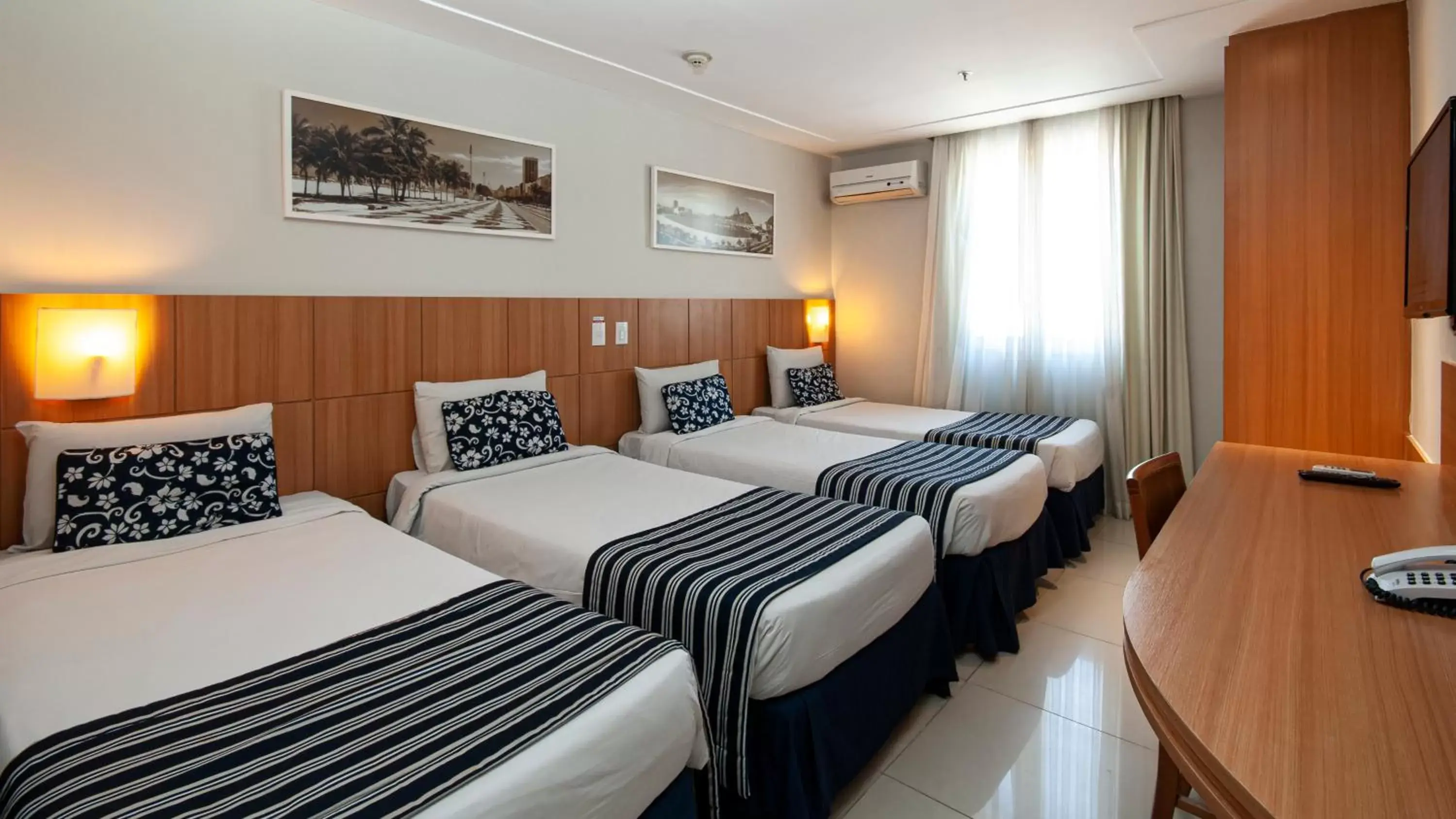 Bedroom, Bed in Hotel Atlântico Rio Bedroom, Bed in Hotel Atlântico Rio