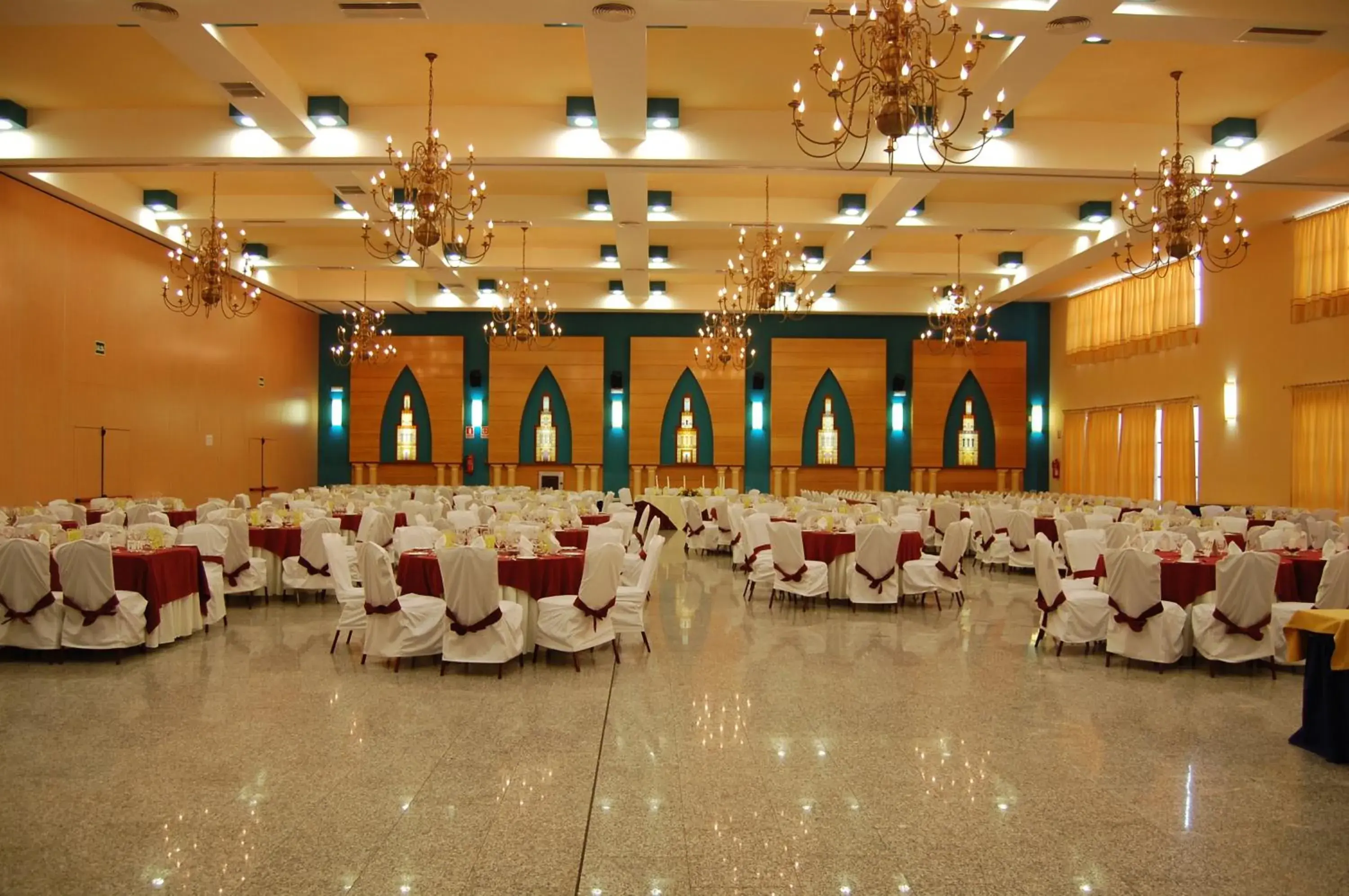 Banquet/Function facilities, Banquet Facilities in Hotel Castillo